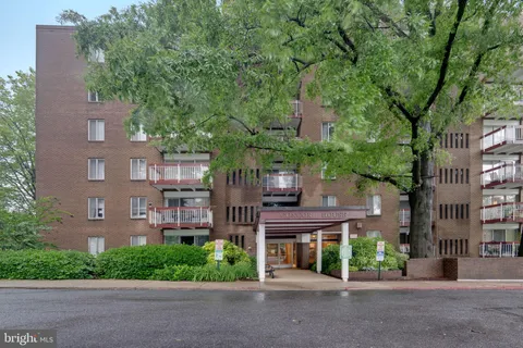 MLS: MDHW2053332