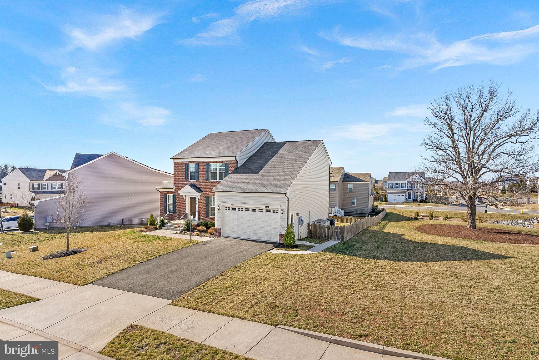 CAYDEN RIDGE - Residential