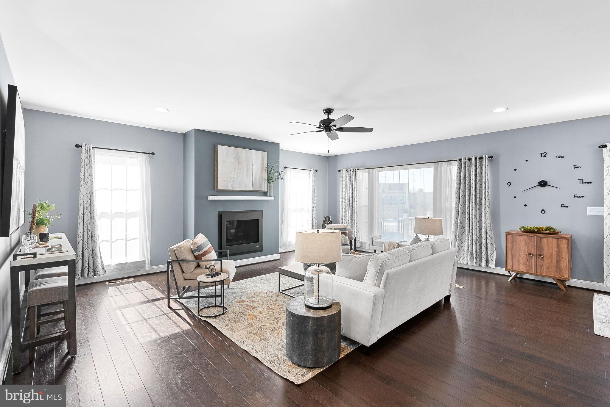 CAYDEN RIDGE - Residential