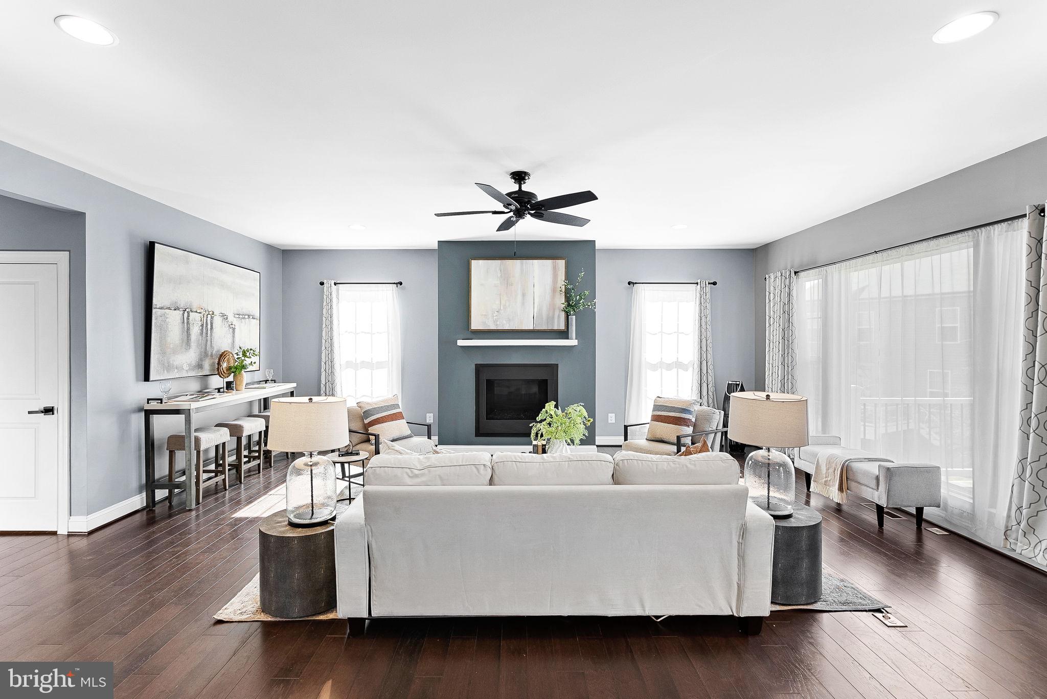 CAYDEN RIDGE - Residential