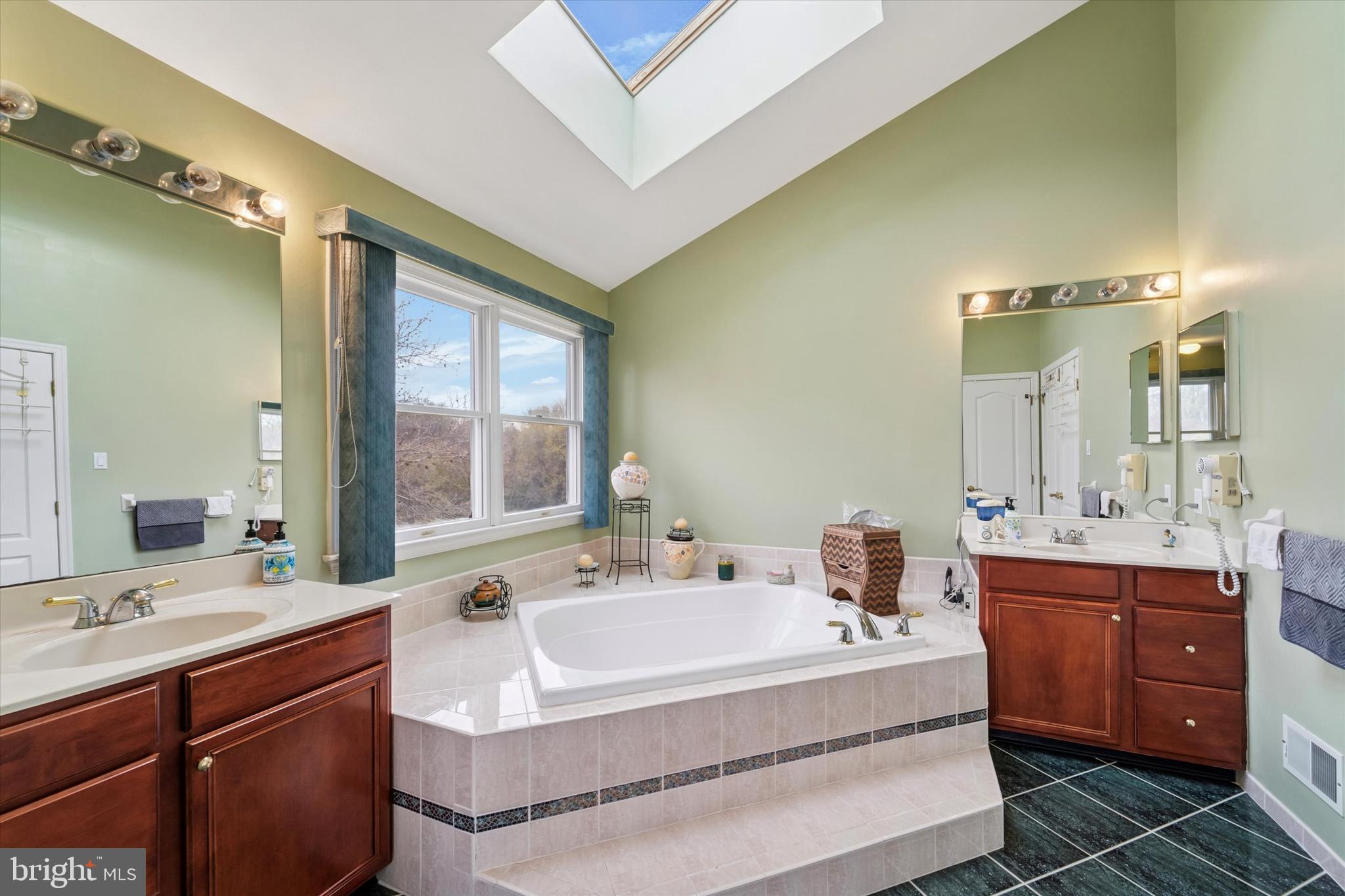 CONCORD CHASE - Residential