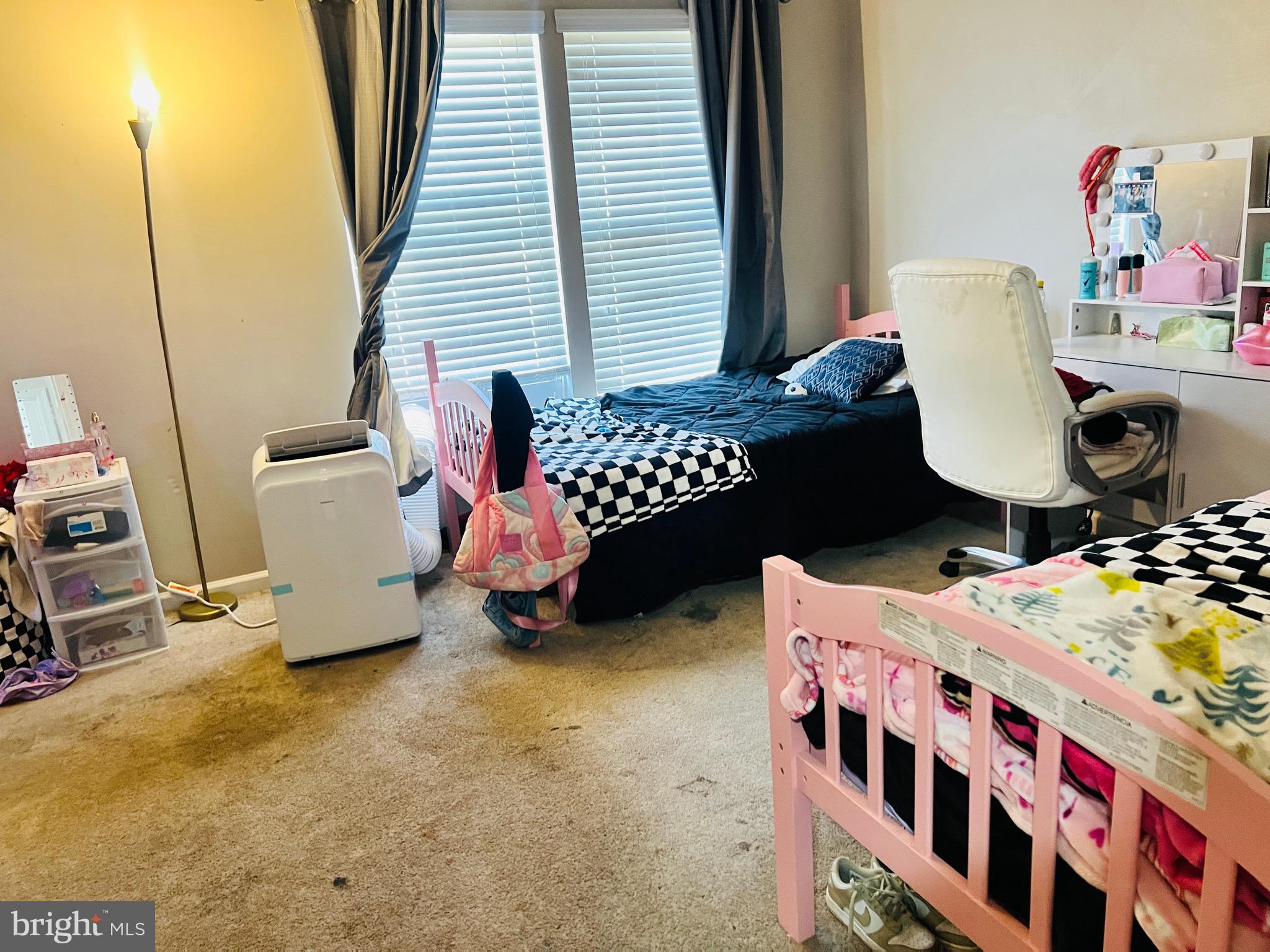 LAKEWOOD EST SUB - Residential