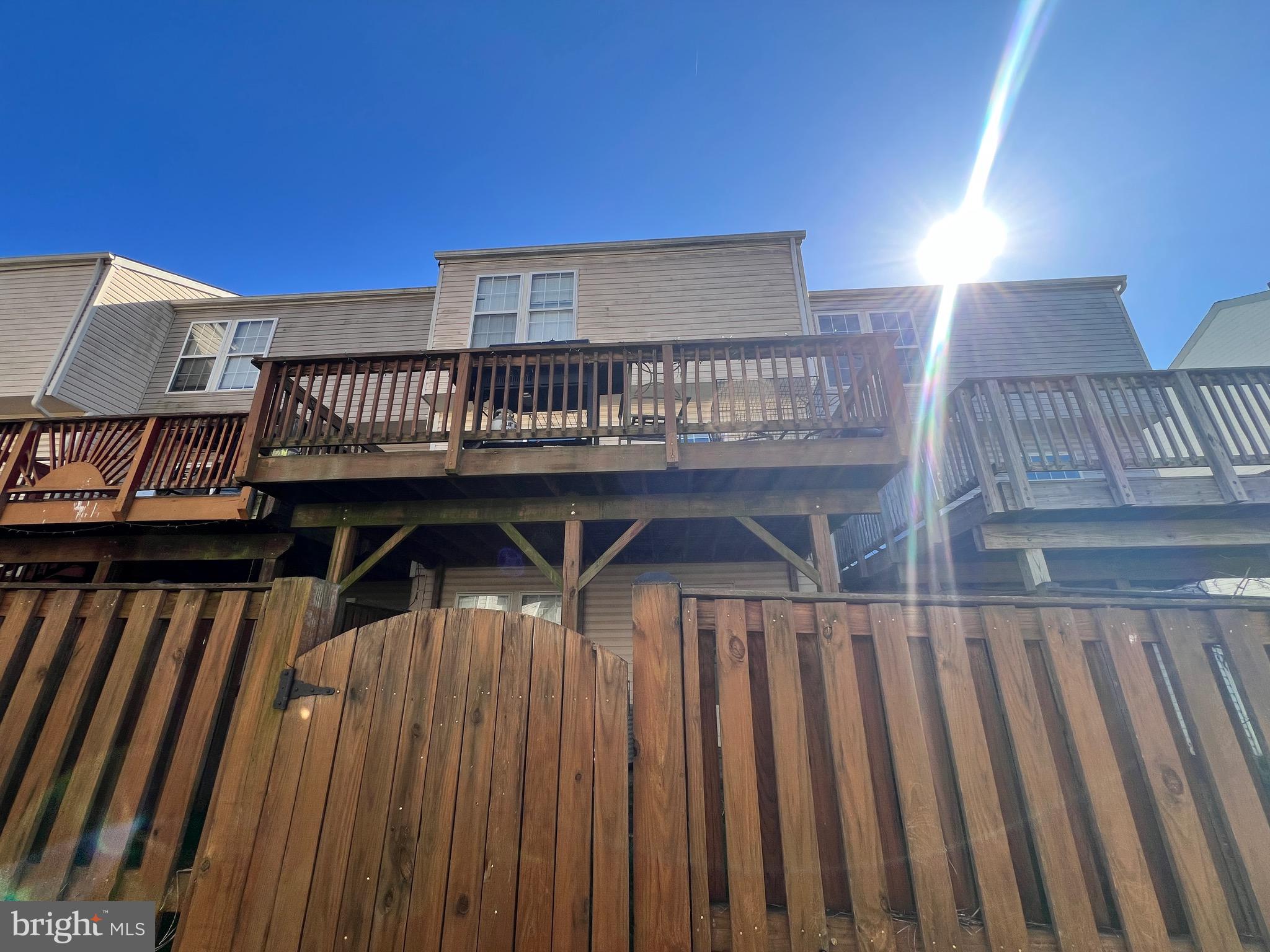 LAKEWOOD EST SUB - Residential