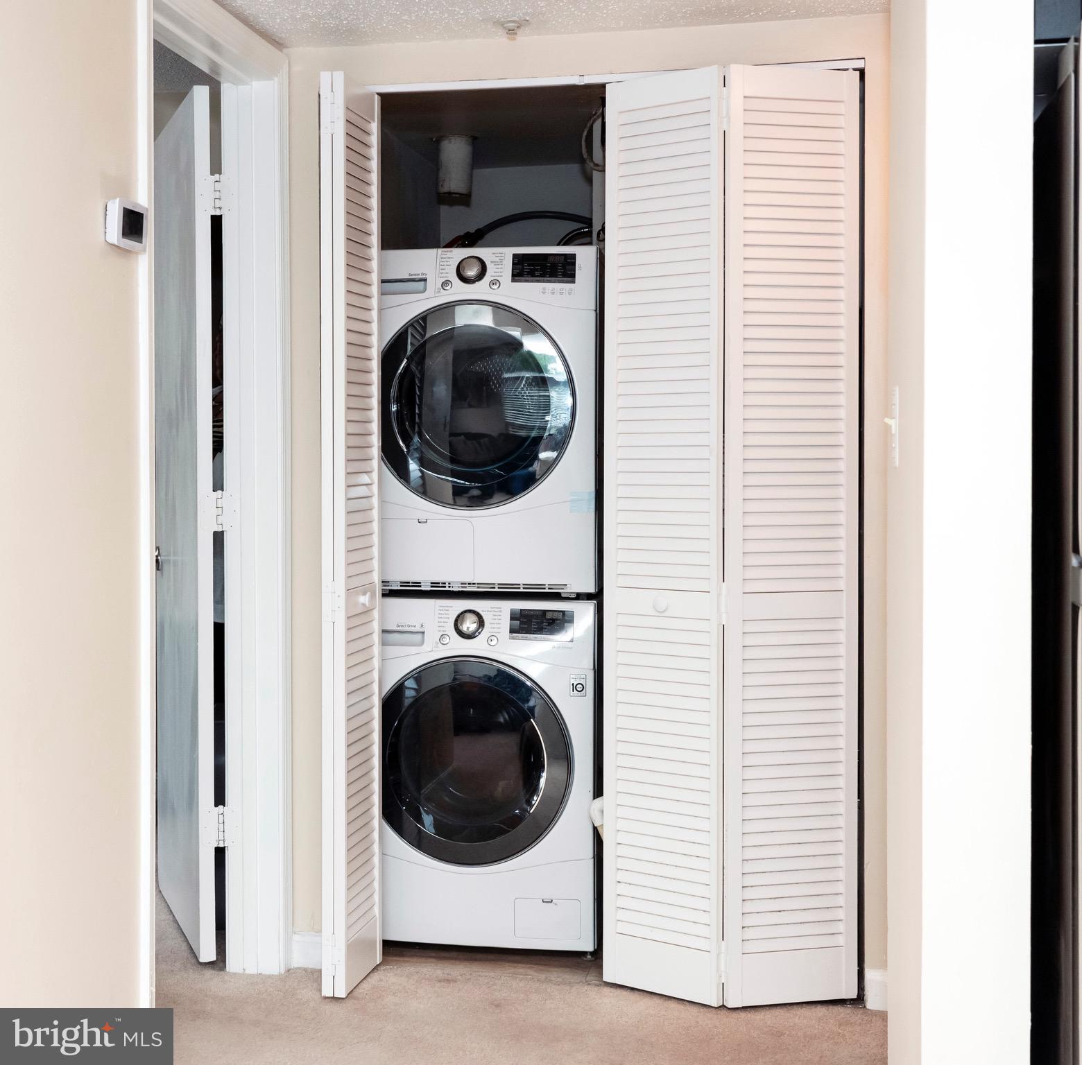 VISTAS AT LAKE ARBOR - Residential