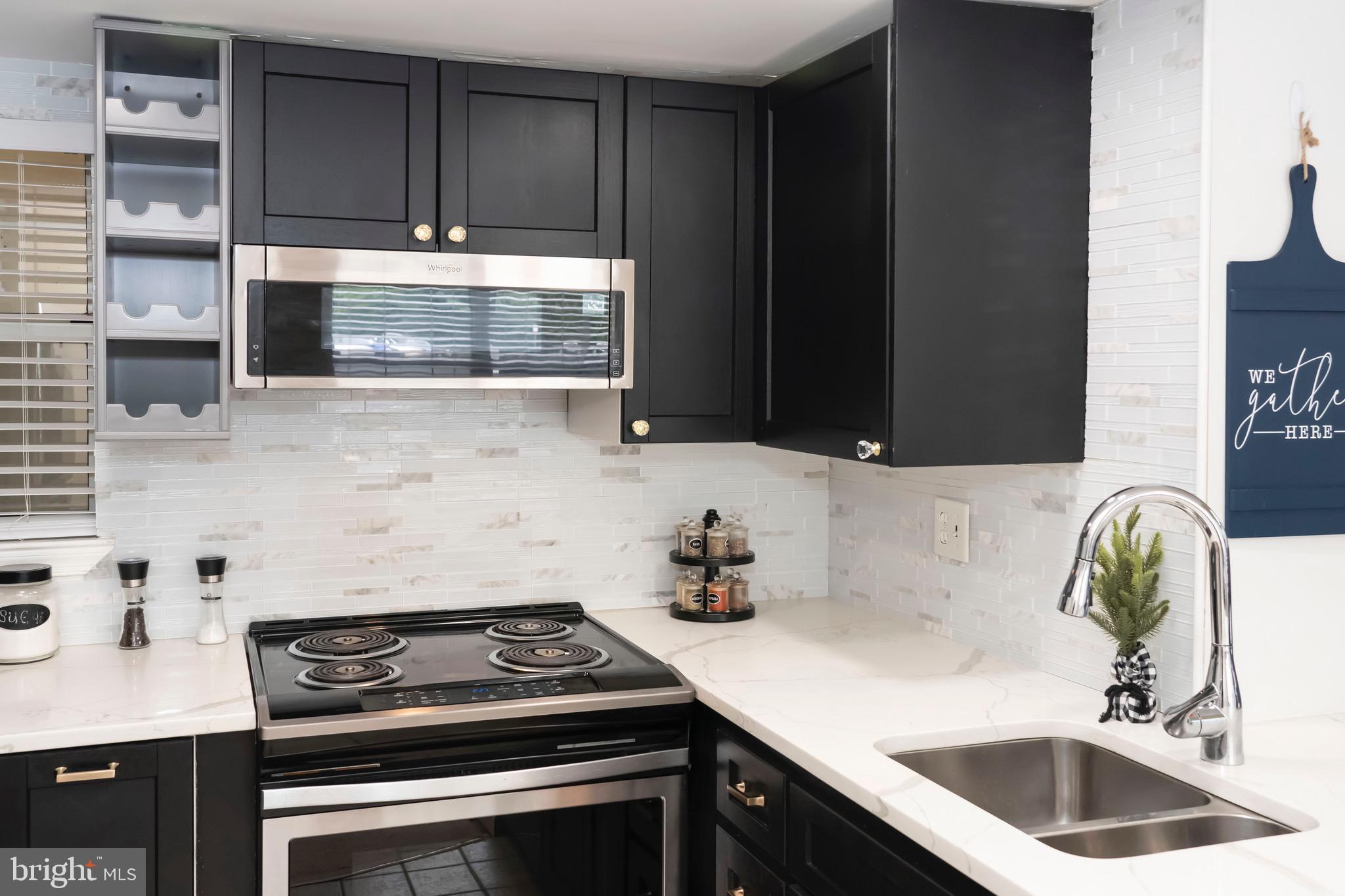 VISTAS AT LAKE ARBOR - Residential