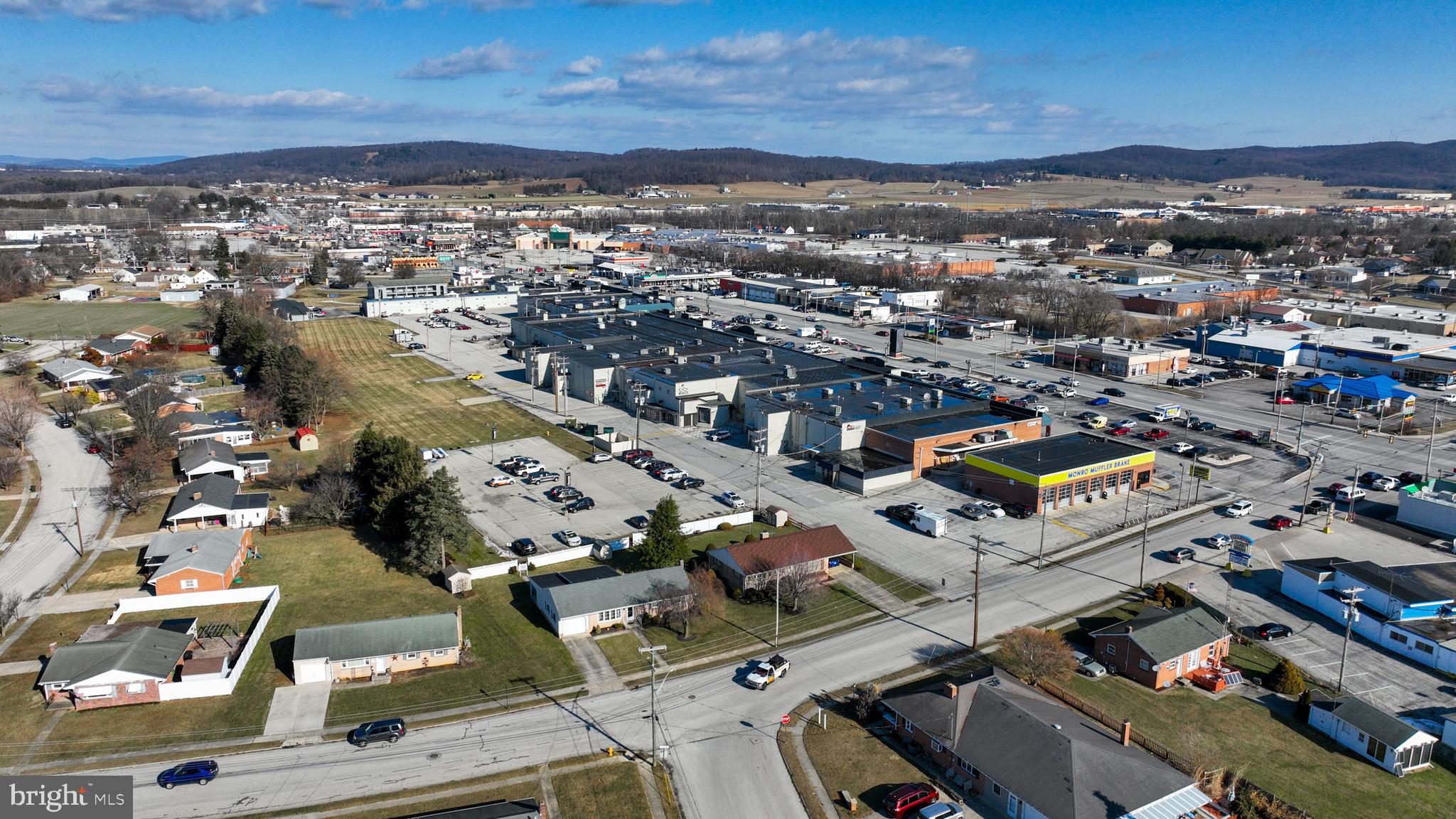 1000 CARLISLE STREET