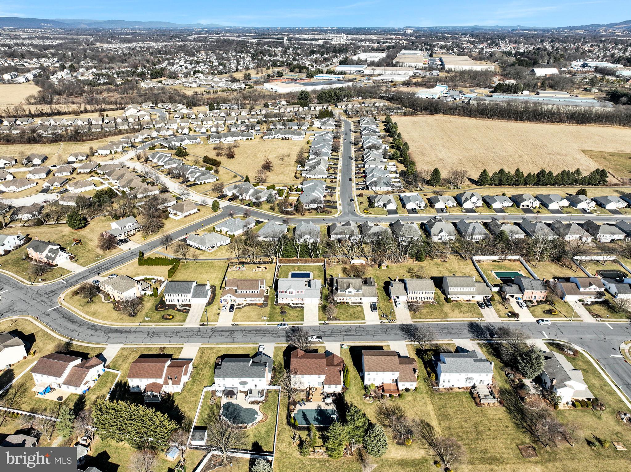 KONHAUS ESTATES - Residential