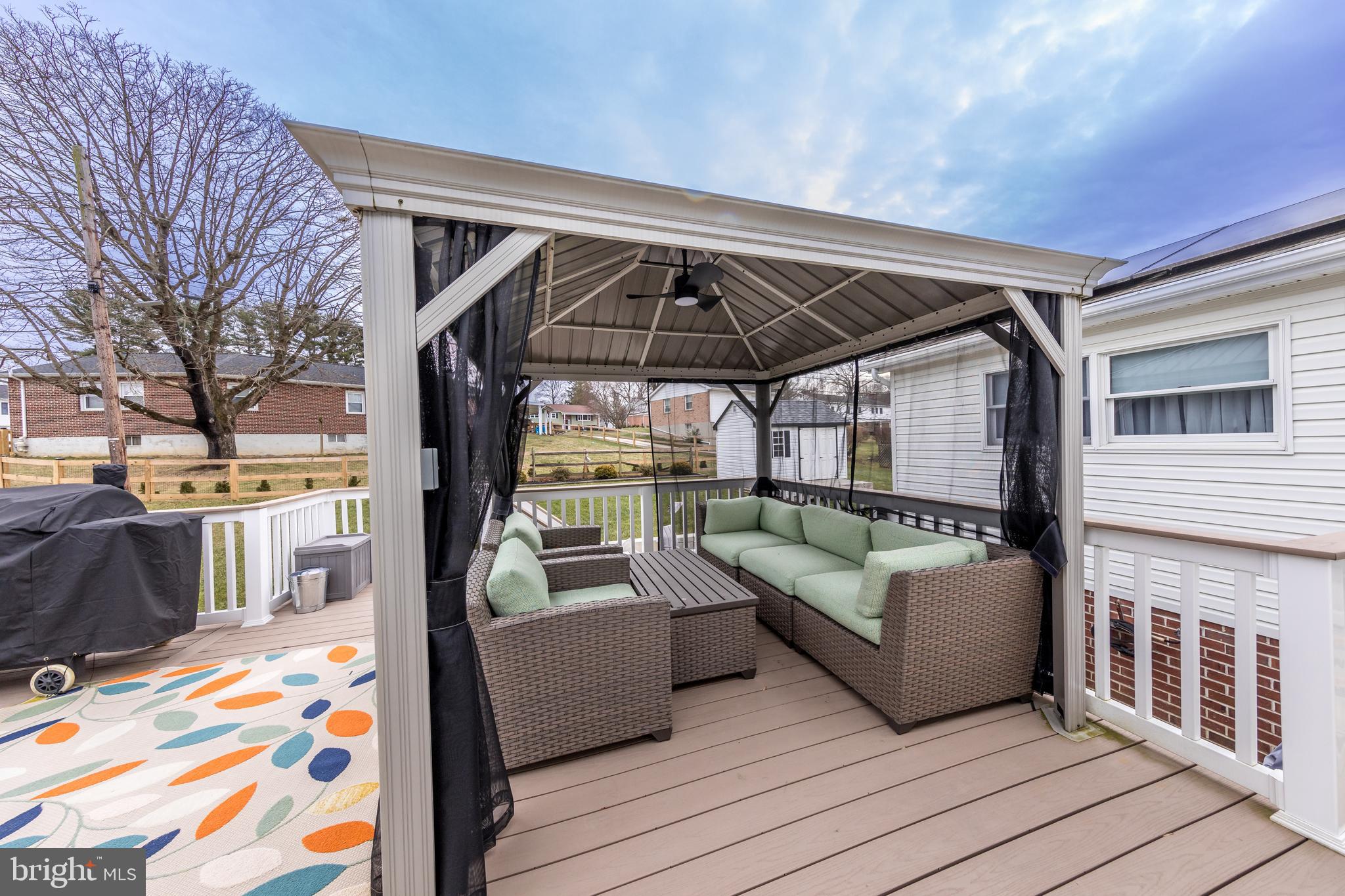 HOMESTEAD VILLAGE - Residential