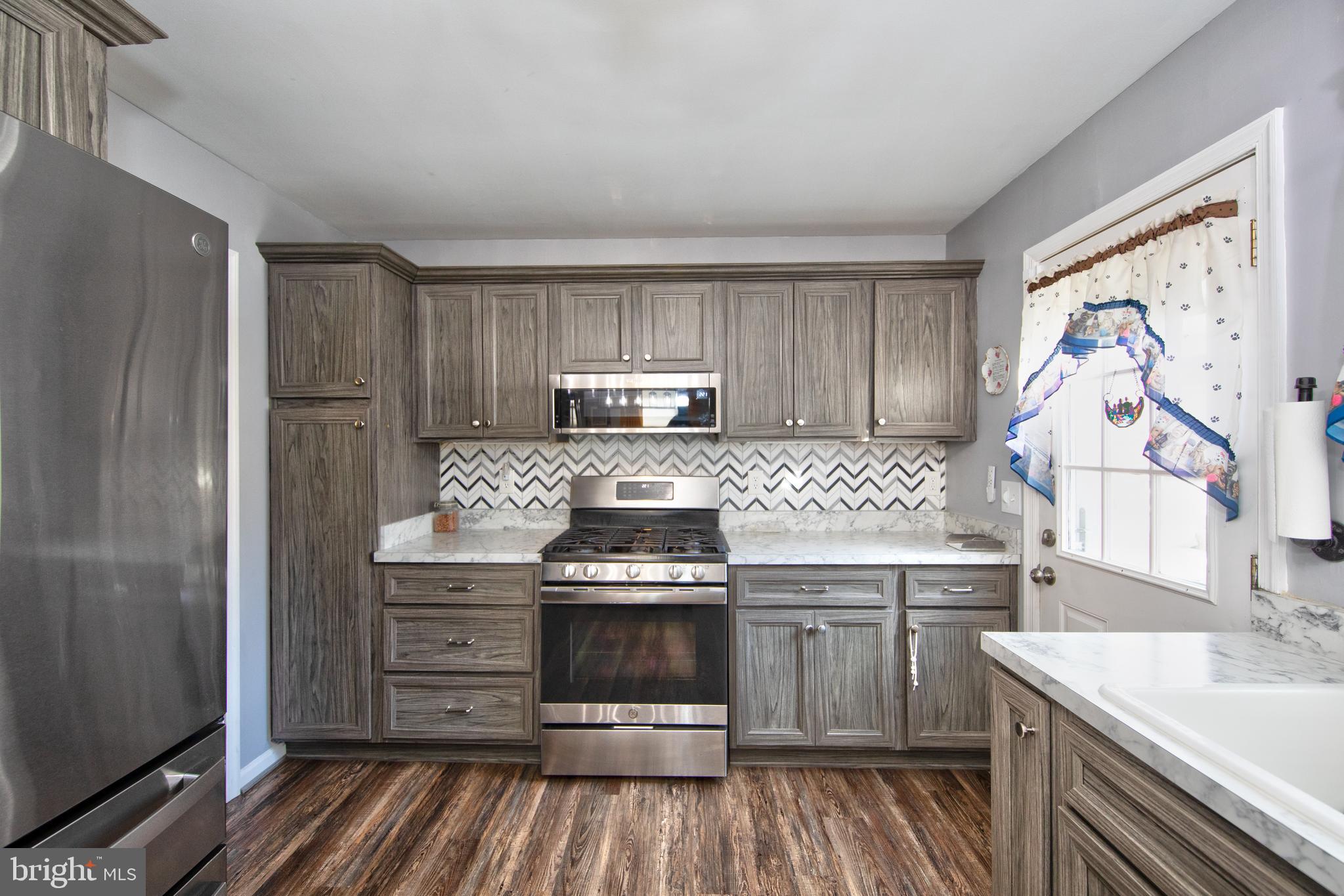 HOMESTEAD VILLAGE - Residential