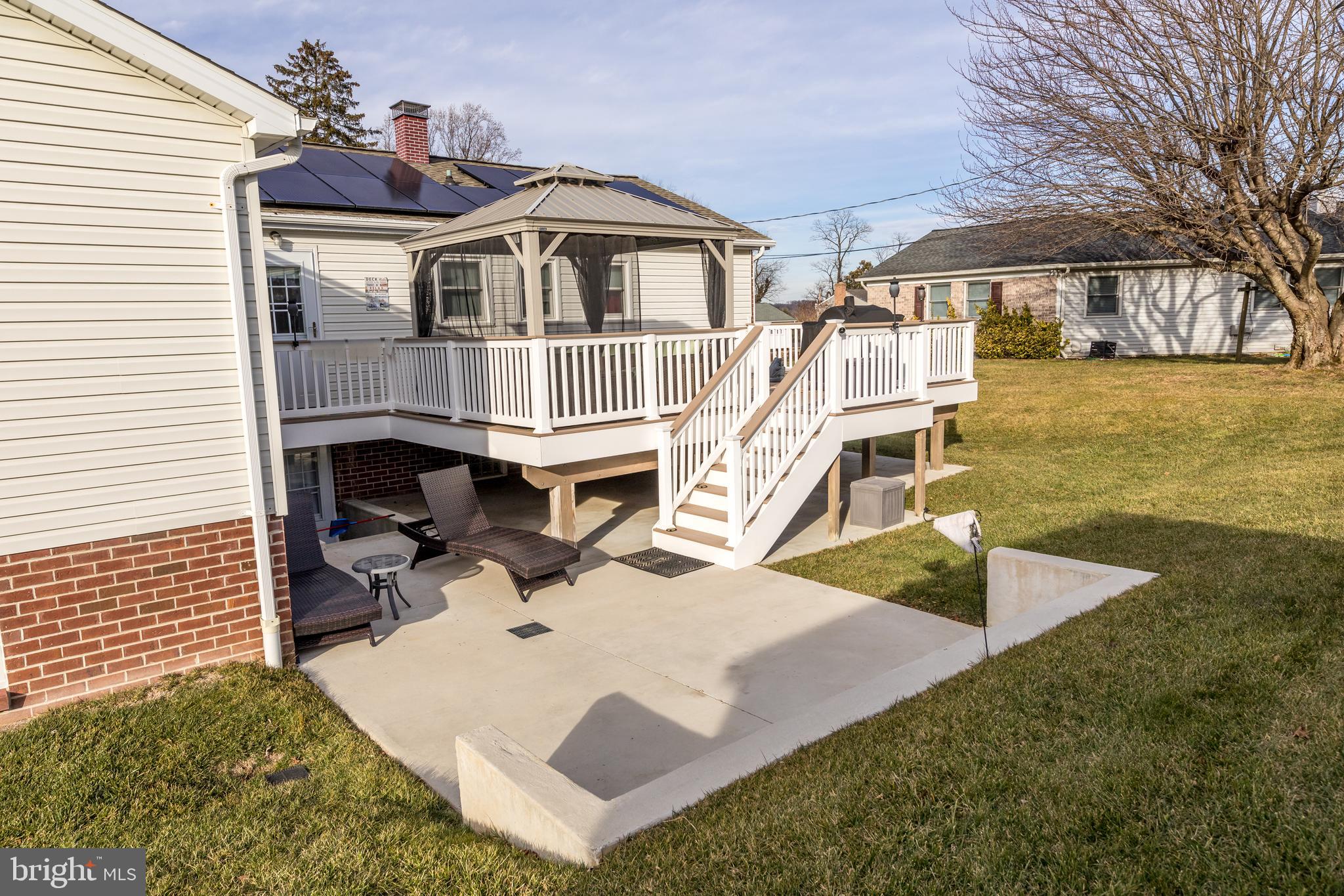 HOMESTEAD VILLAGE - Residential