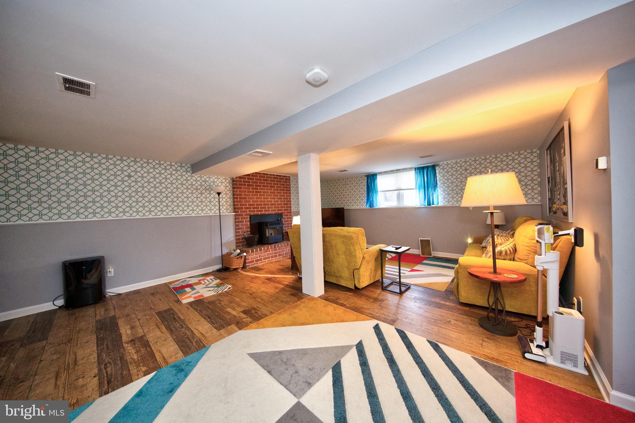 HOMESTEAD VILLAGE - Residential