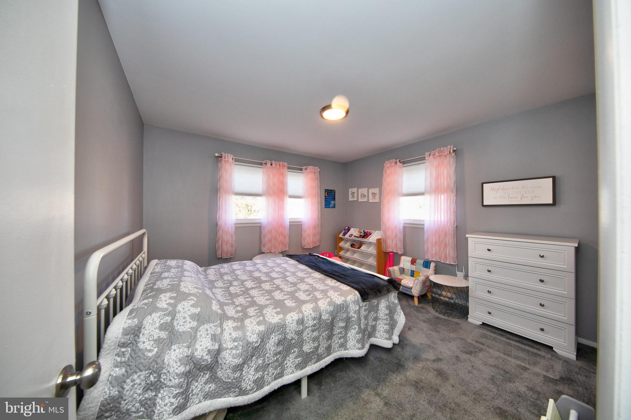 HOMESTEAD VILLAGE - Residential