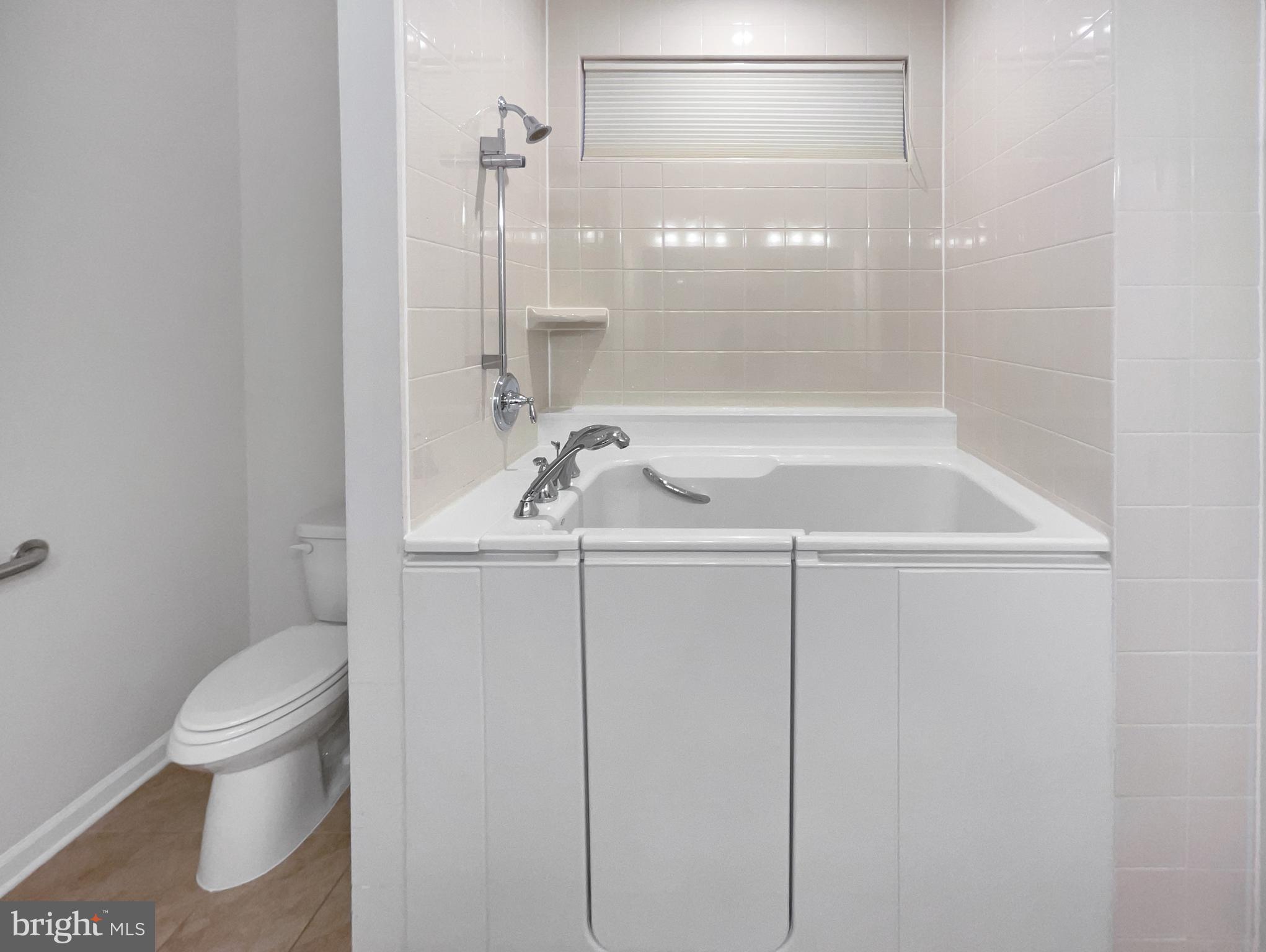 COURTS OF CLARKSBURG - Residential