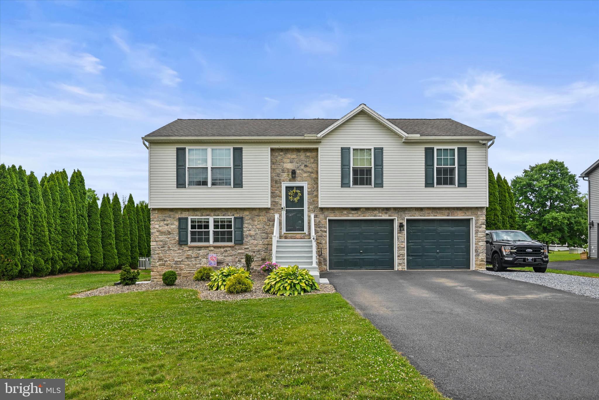 43 PEMBERTON DRIVE