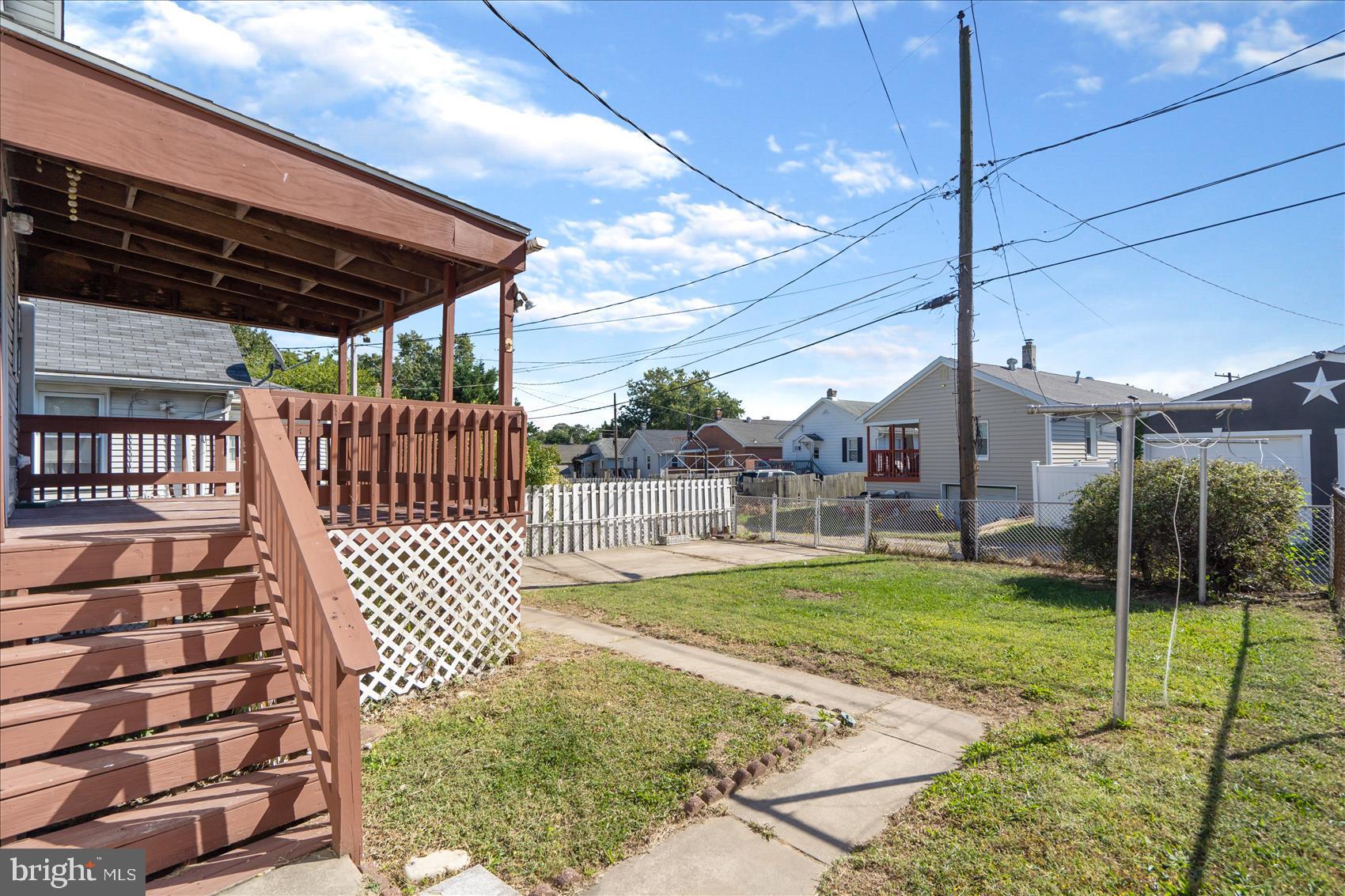 LORRAINE PARK - Residential