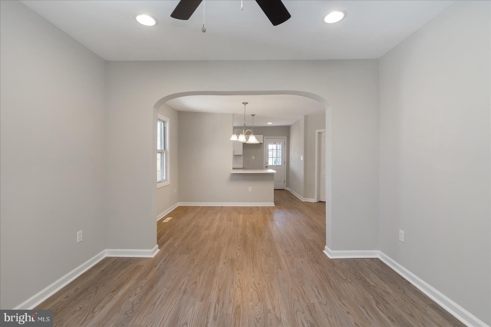 LORRAINE PARK - Residential