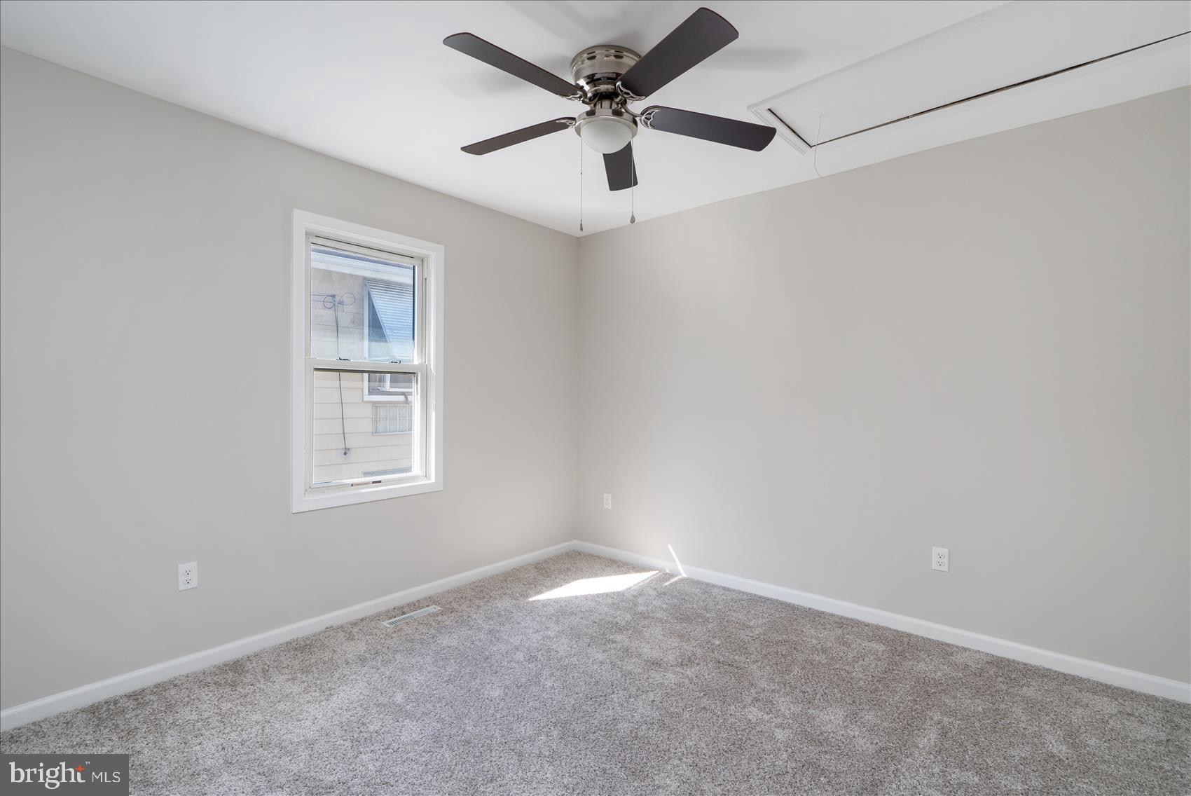 LORRAINE PARK - Residential