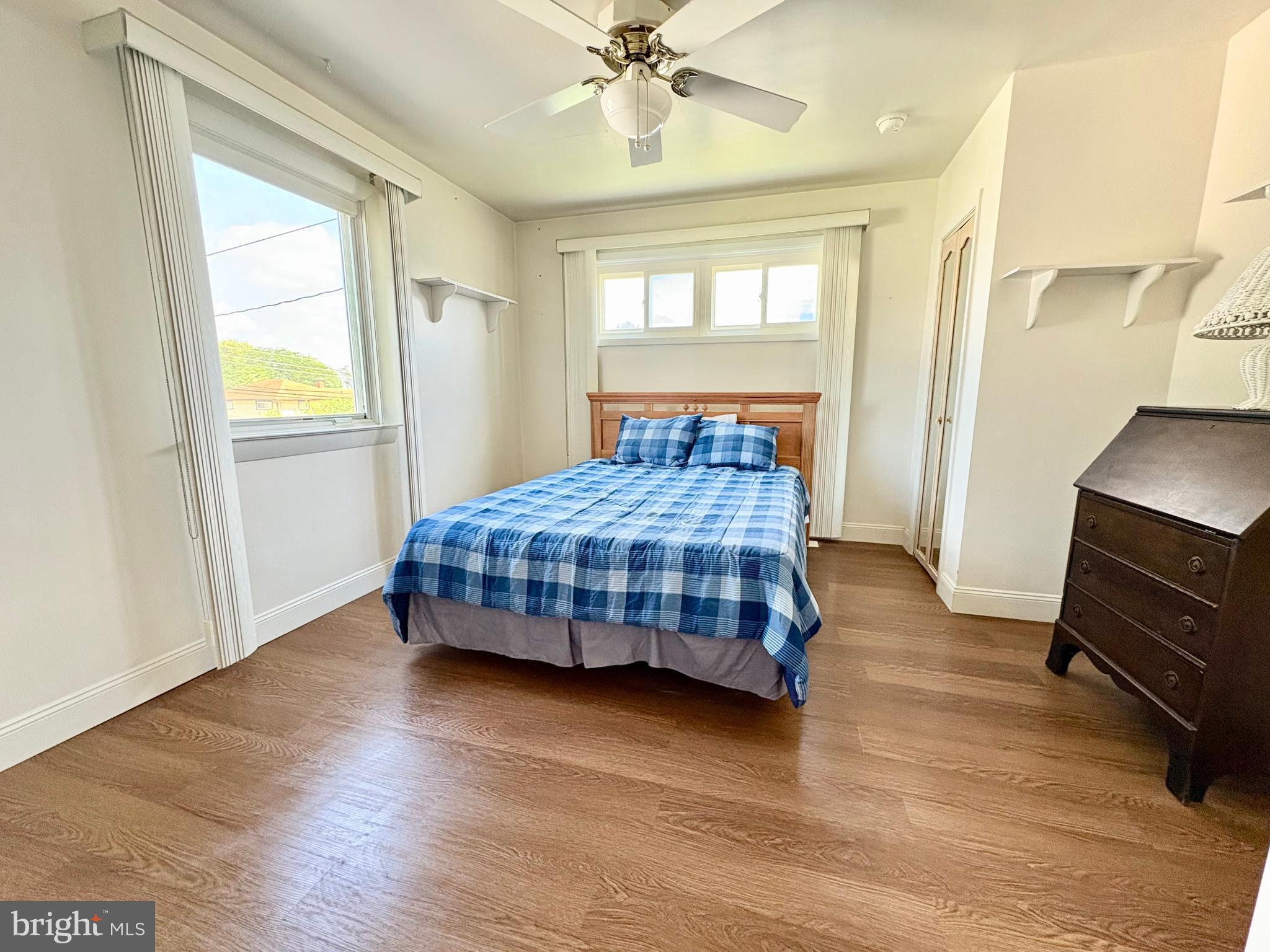 LAWRENCE PARK - Residential