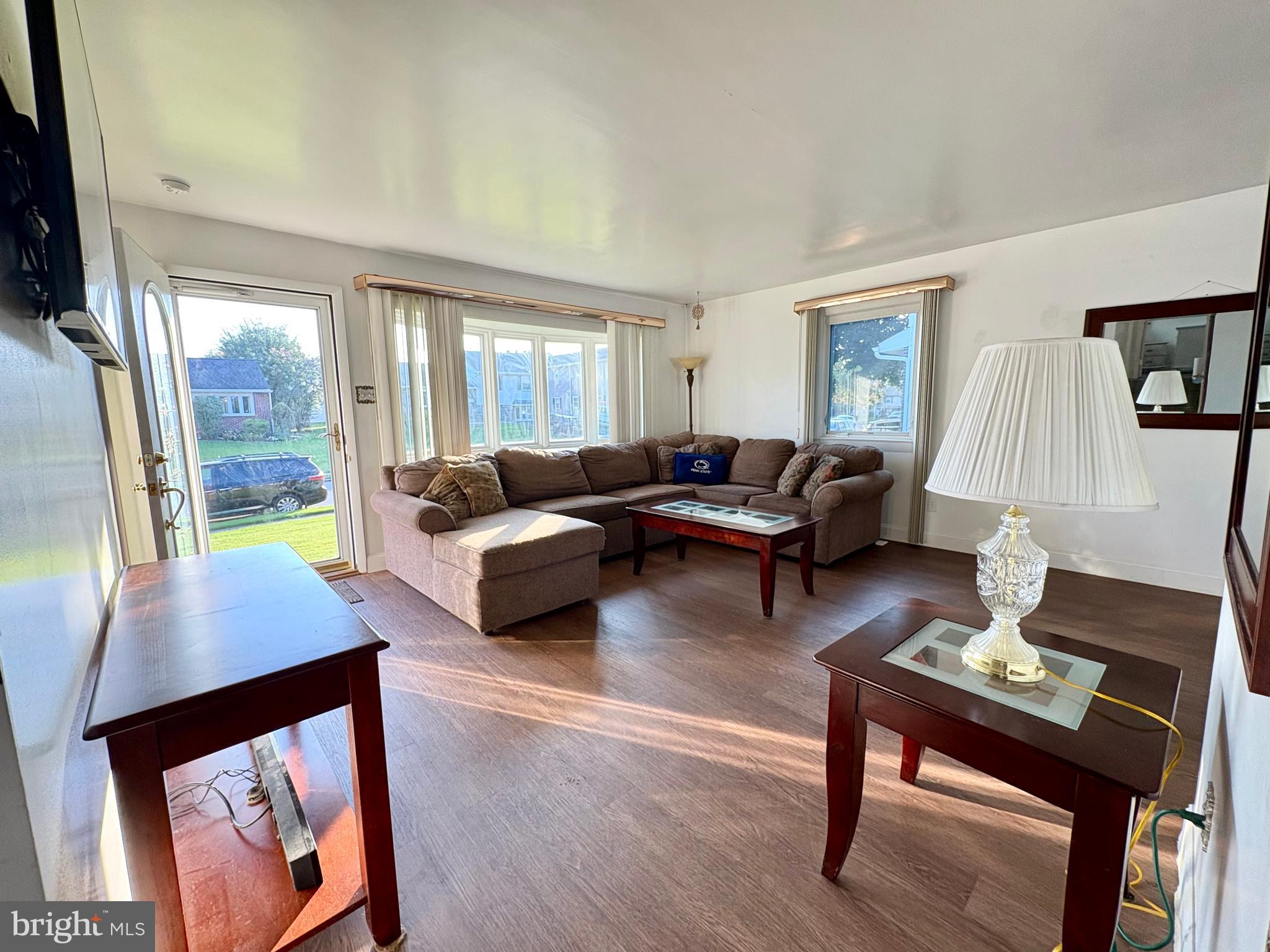 LAWRENCE PARK - Residential