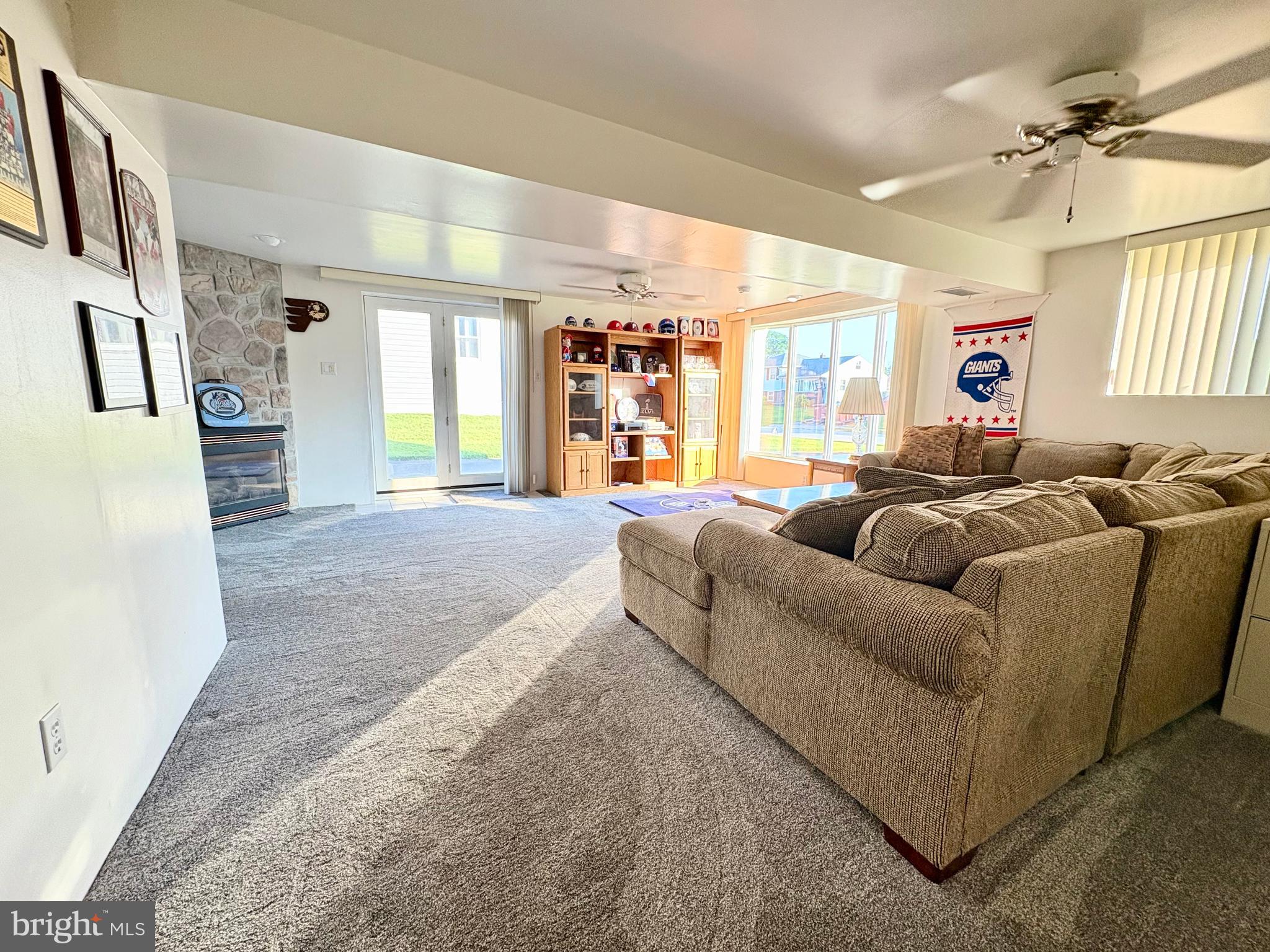 LAWRENCE PARK - Residential