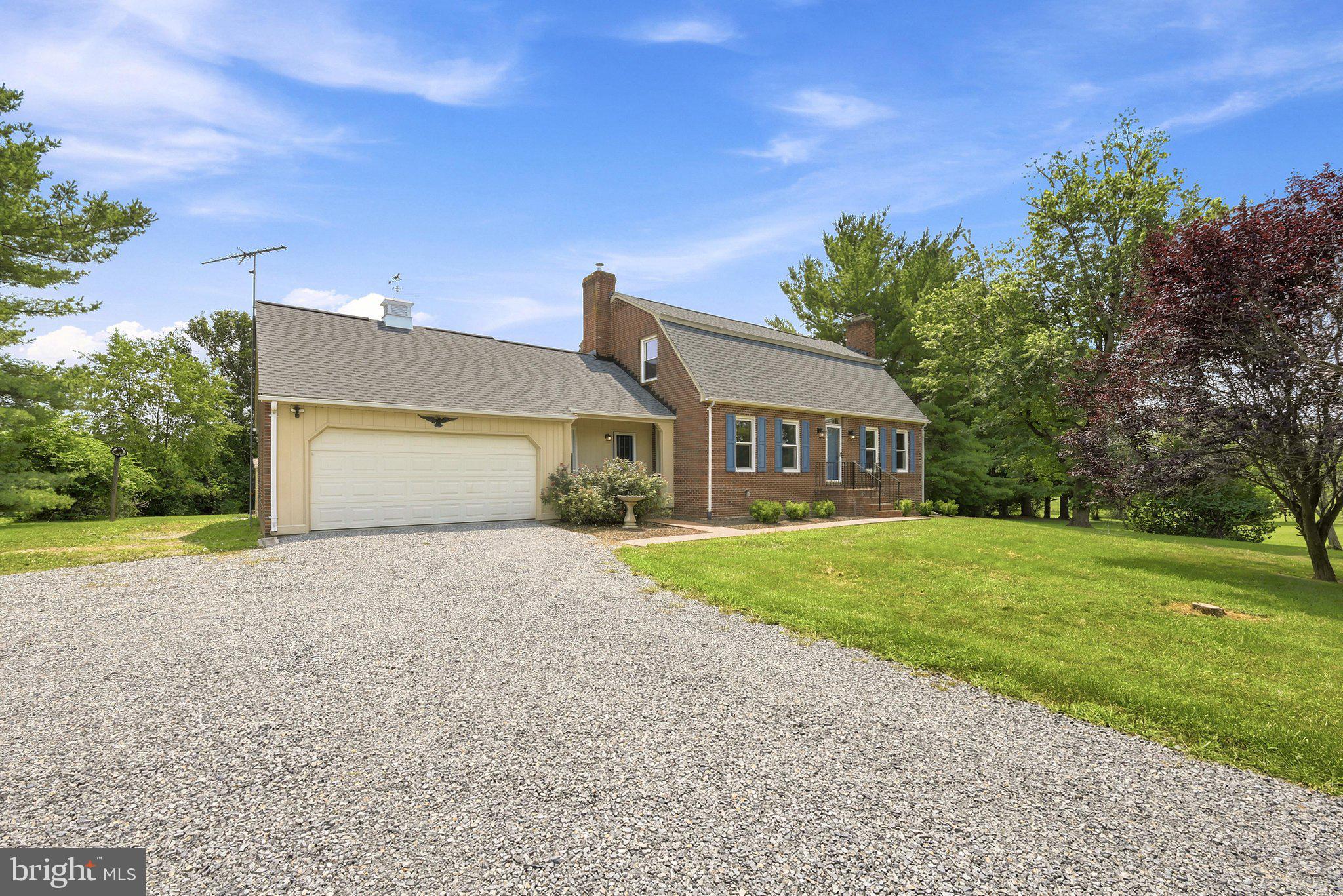 2794 BISHOP MEADE ROAD