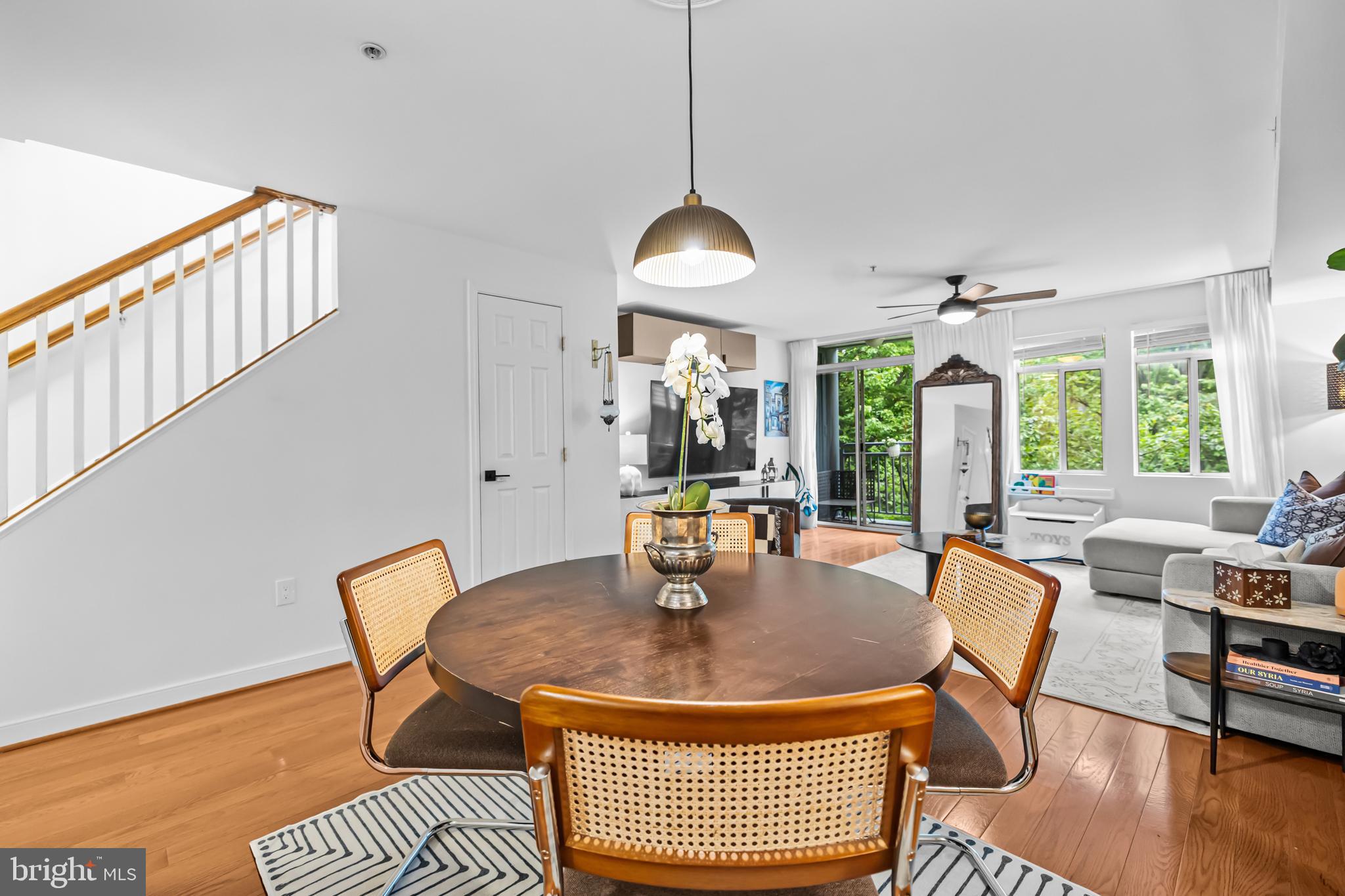 STEVENSON COURT - Residential