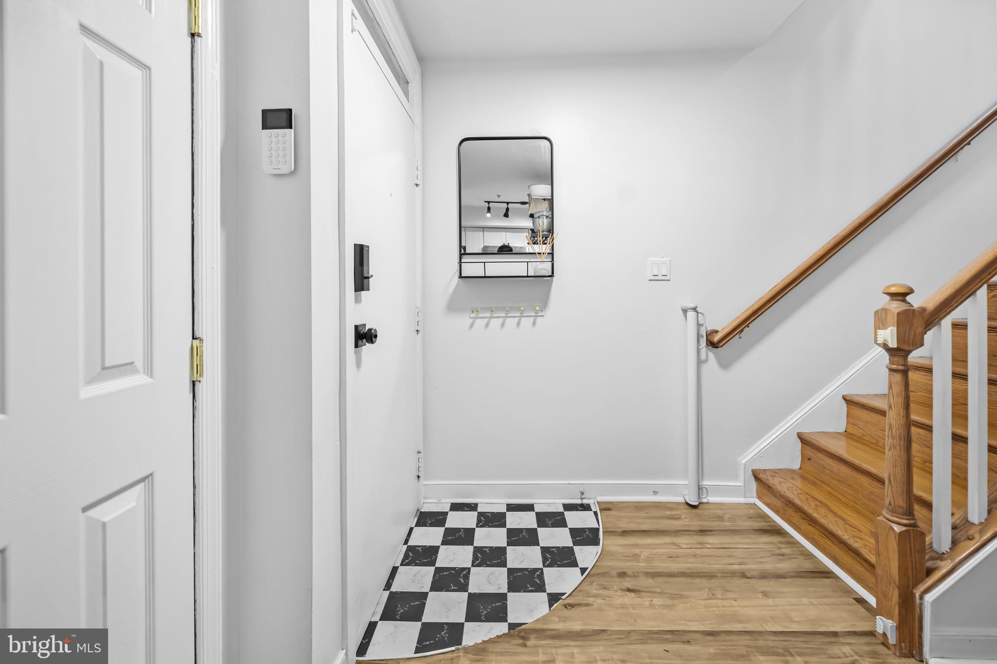 STEVENSON COURT - Residential
