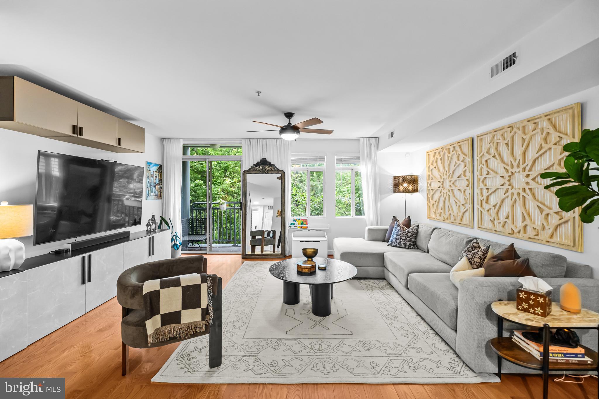 STEVENSON COURT - Residential
