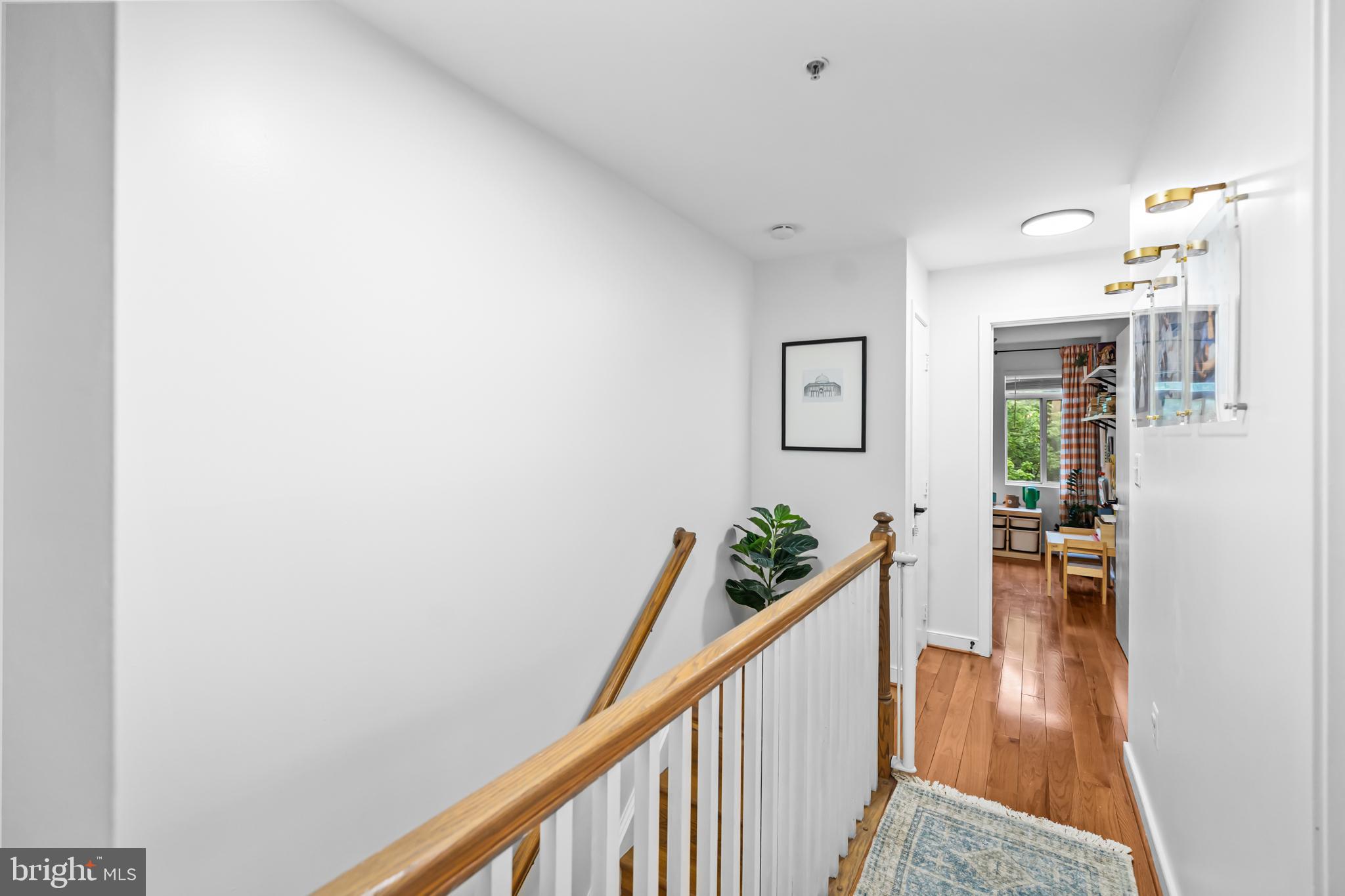 STEVENSON COURT - Residential