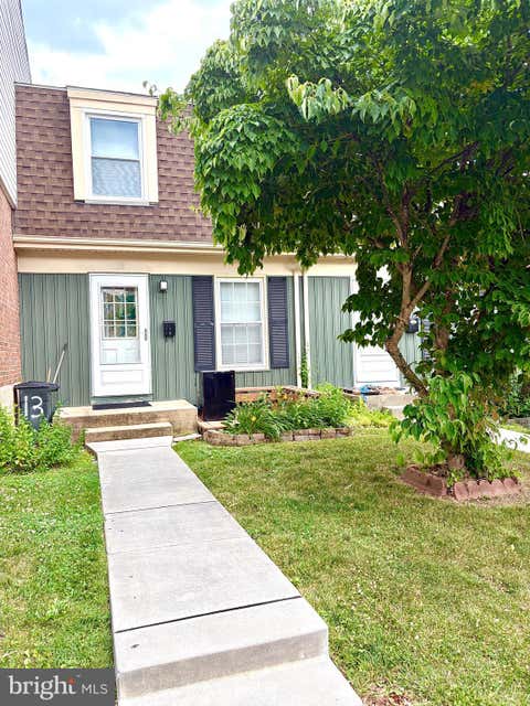Townhouse For Rent - 13 Mitnick Ct<br/> Baltimore County, NOTTINGHAM, MD 21236