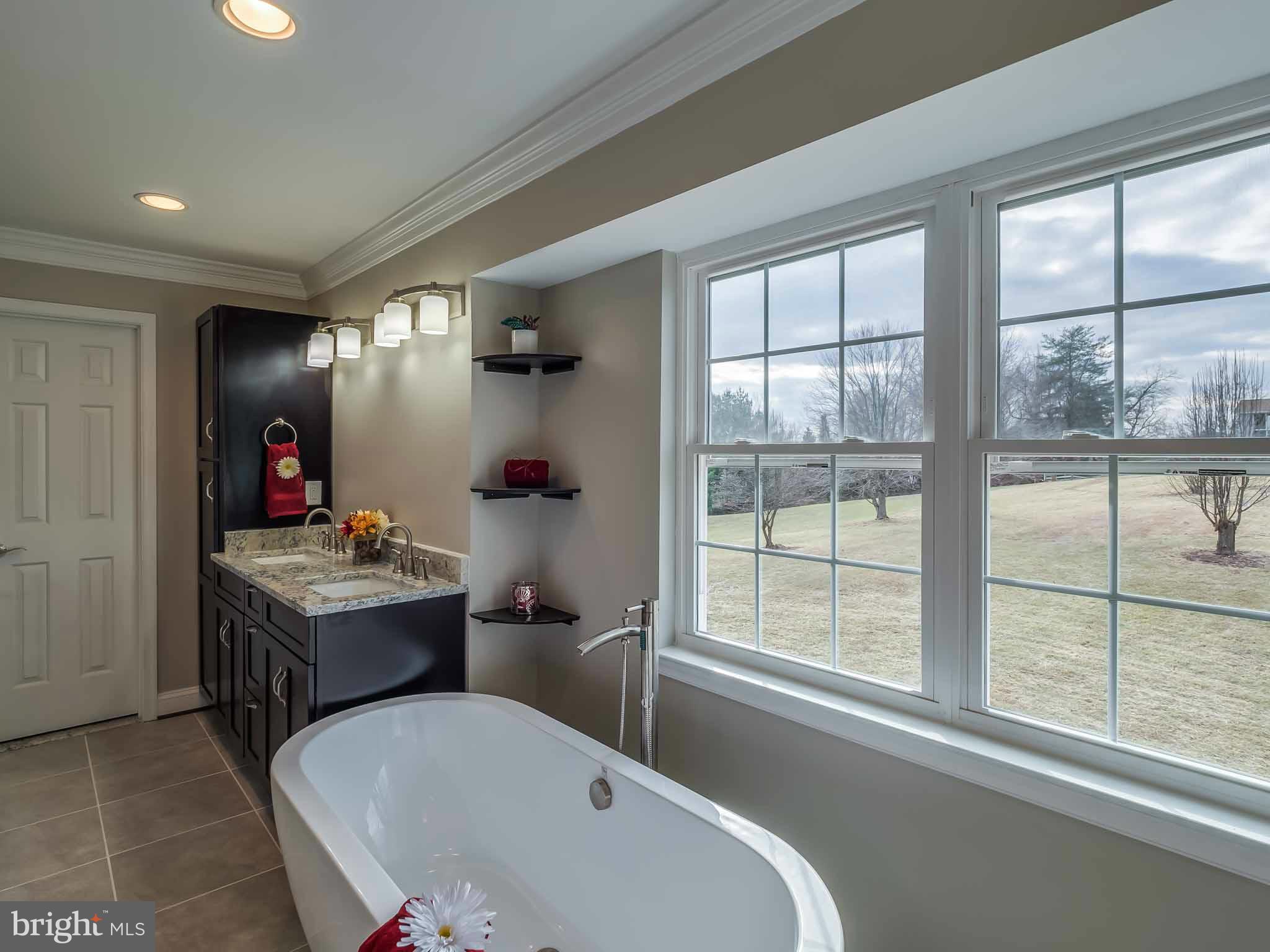 ARBOR GREENE - Residential