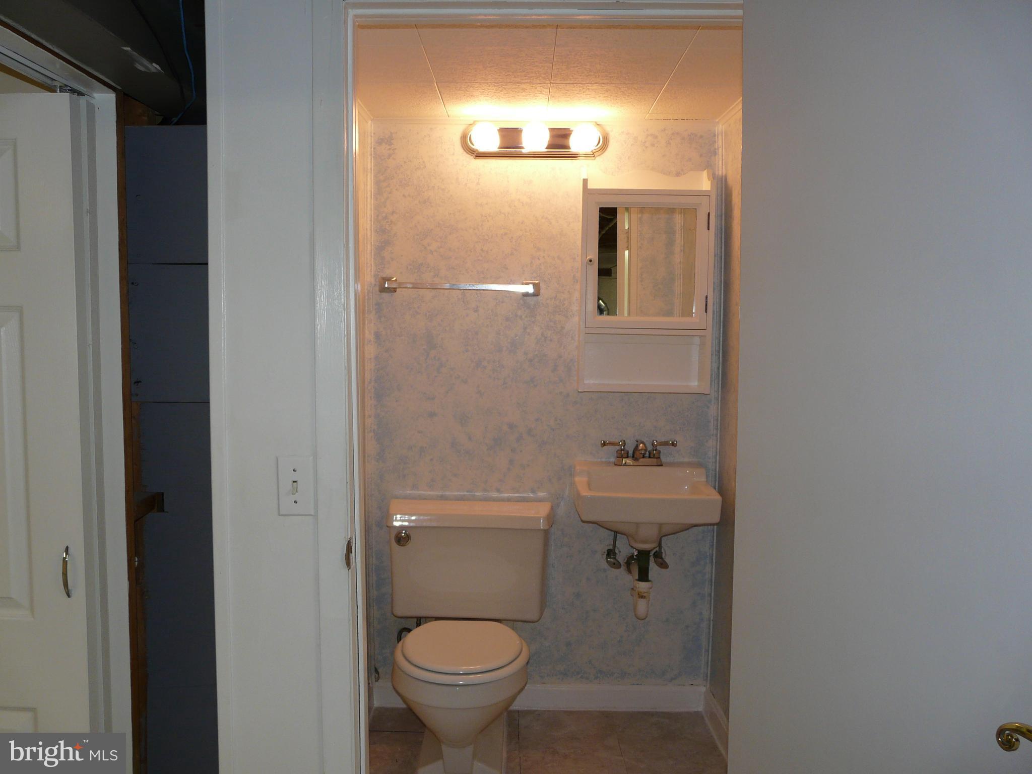 CHARLESMONT - Residential