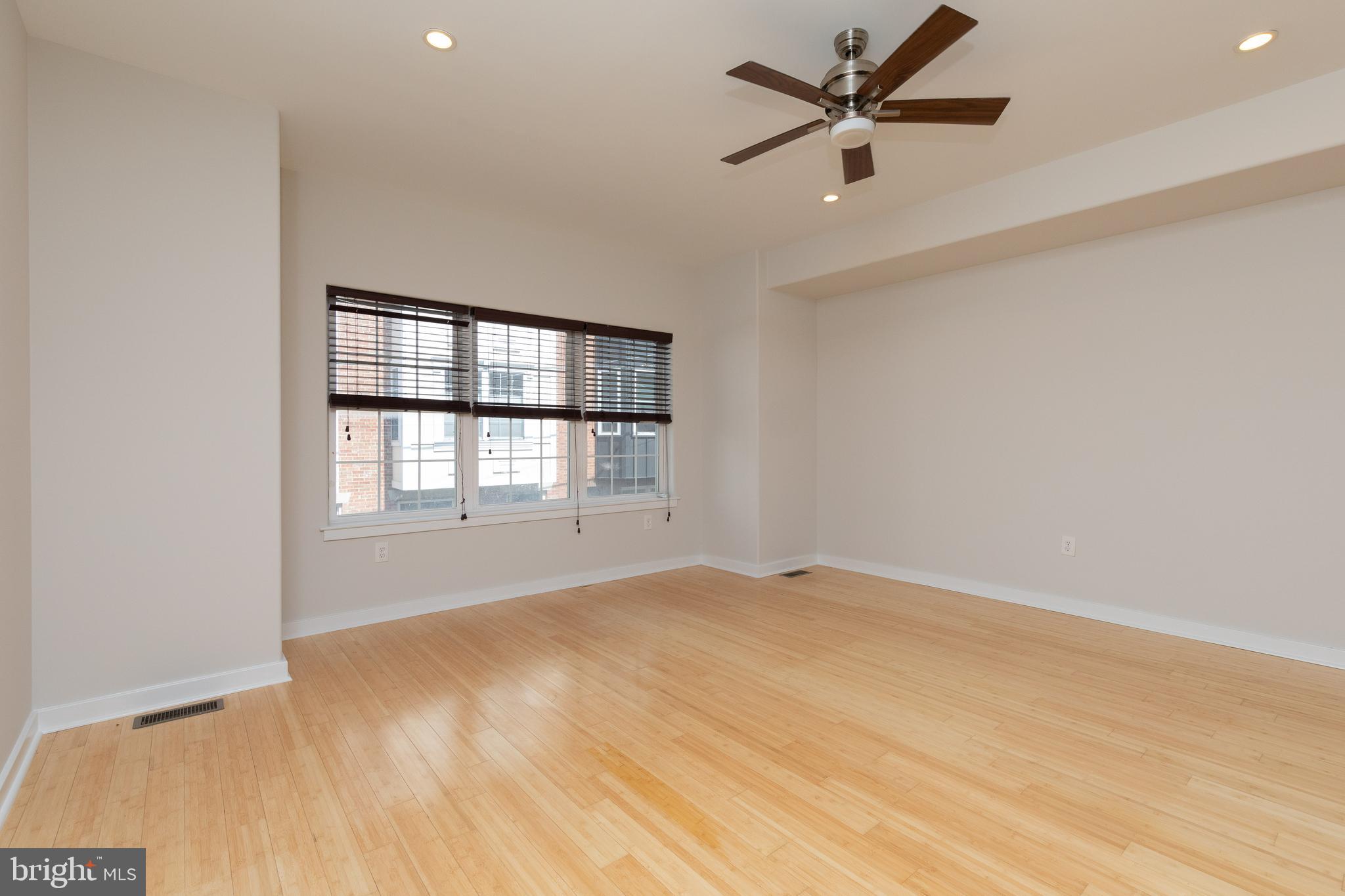 GRADUATE HOSPITAL - Residential