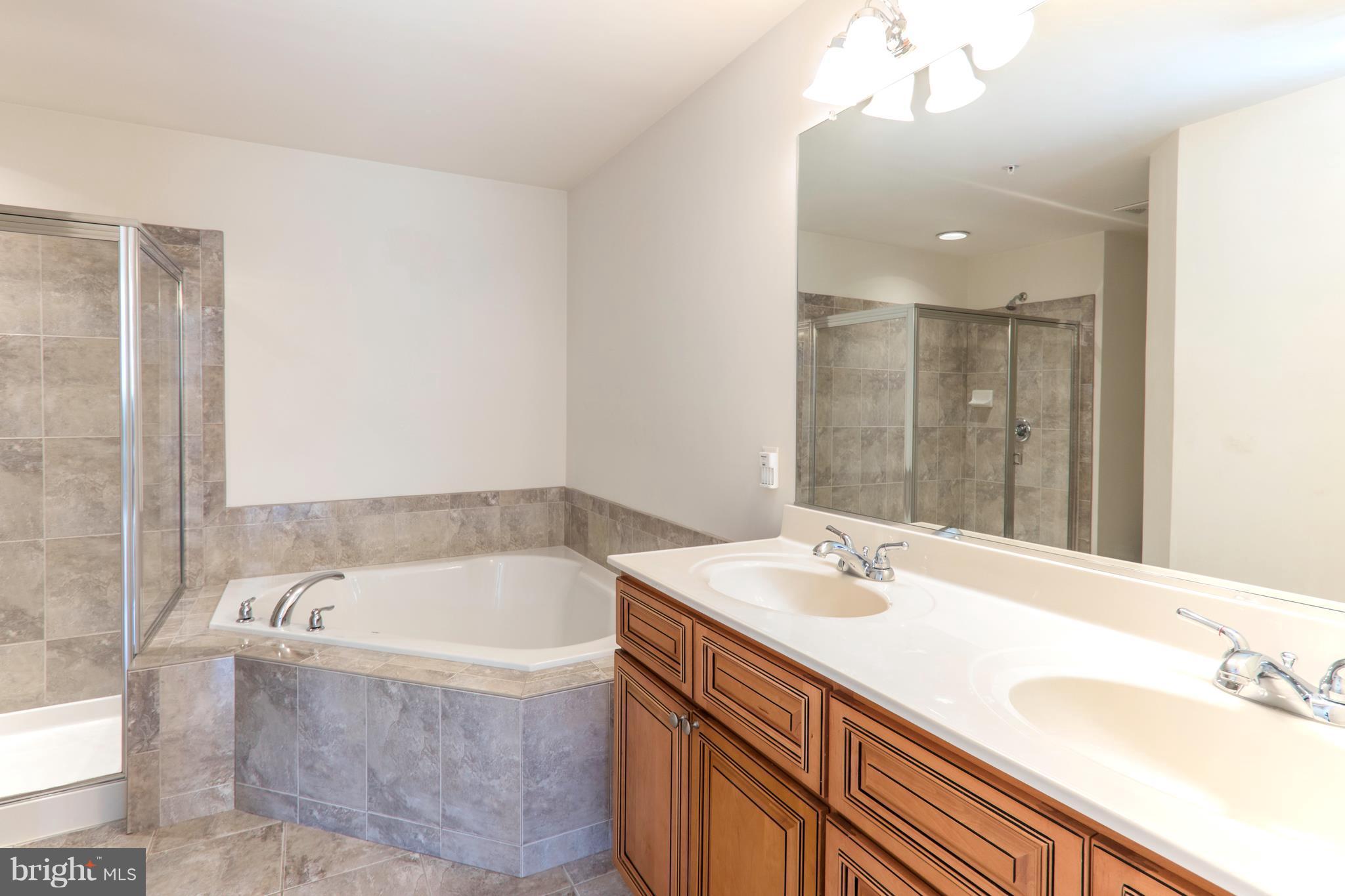 GRANDE VIEW PARK - Residential