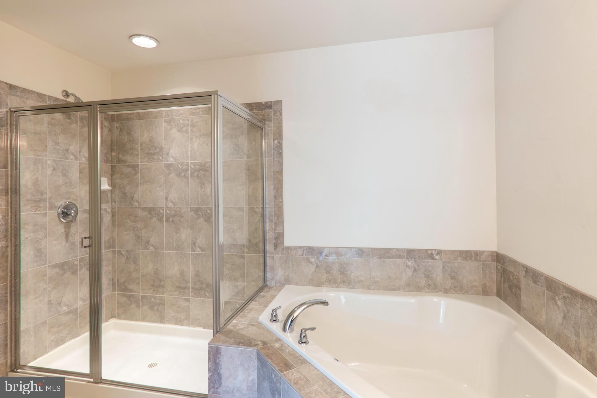 GRANDE VIEW PARK - Residential