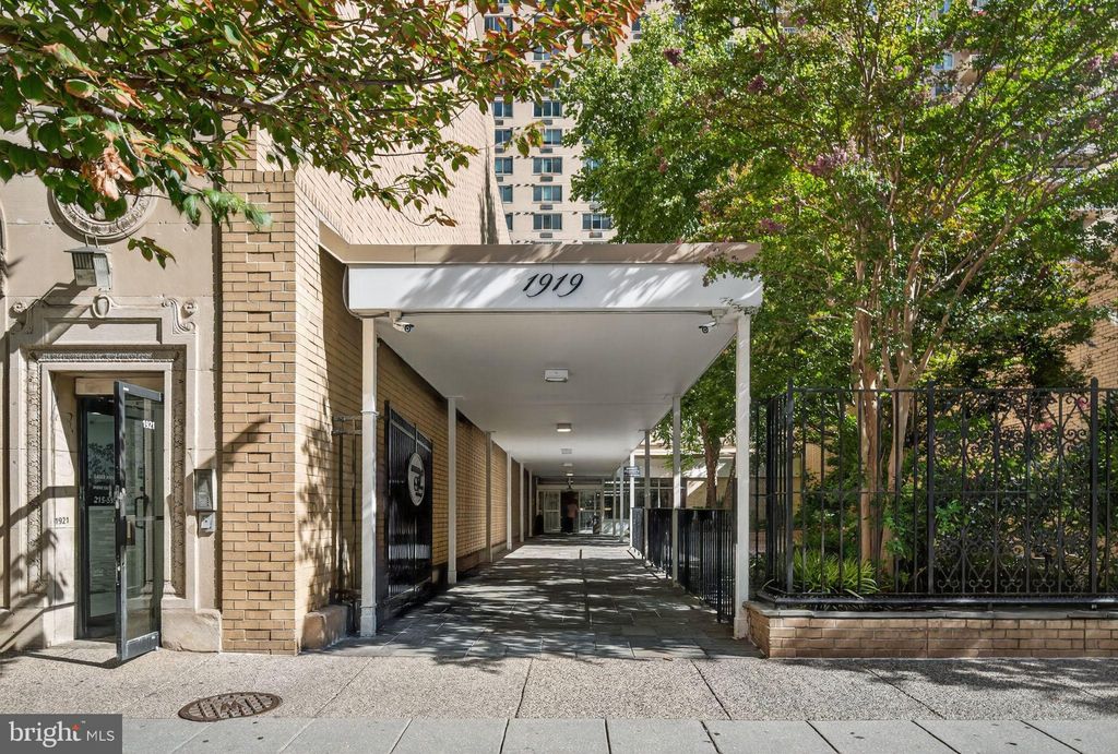 Photo of 1919 Chestnut Street #2004, PHILADELPHIA, PA 19103 (MLS # PAPH2538274)