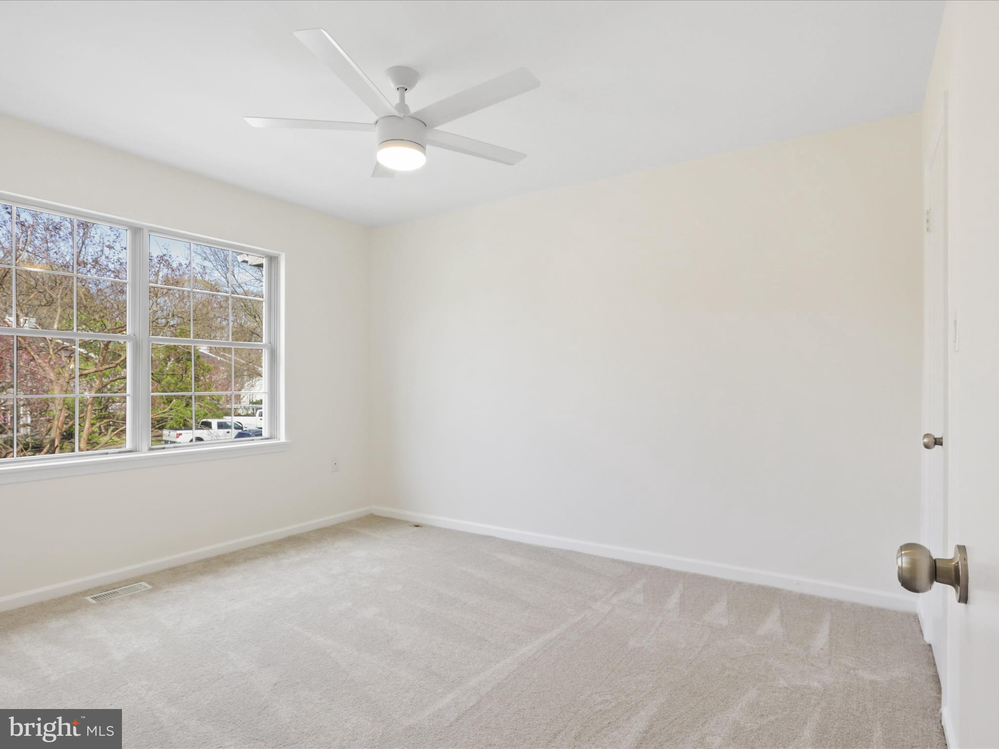 LOFTRIDGE - Residential Lease