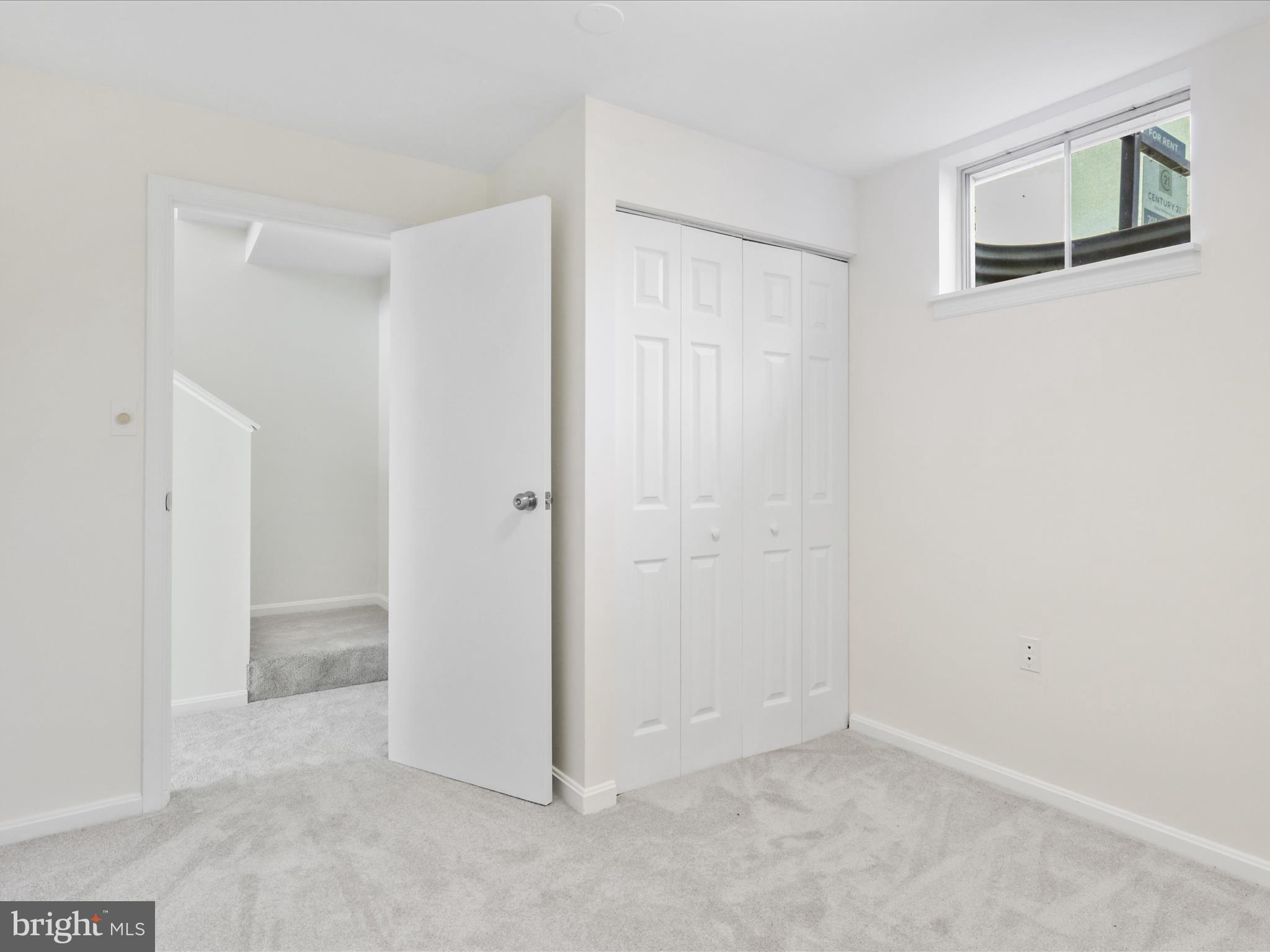 LOFTRIDGE - Residential Lease