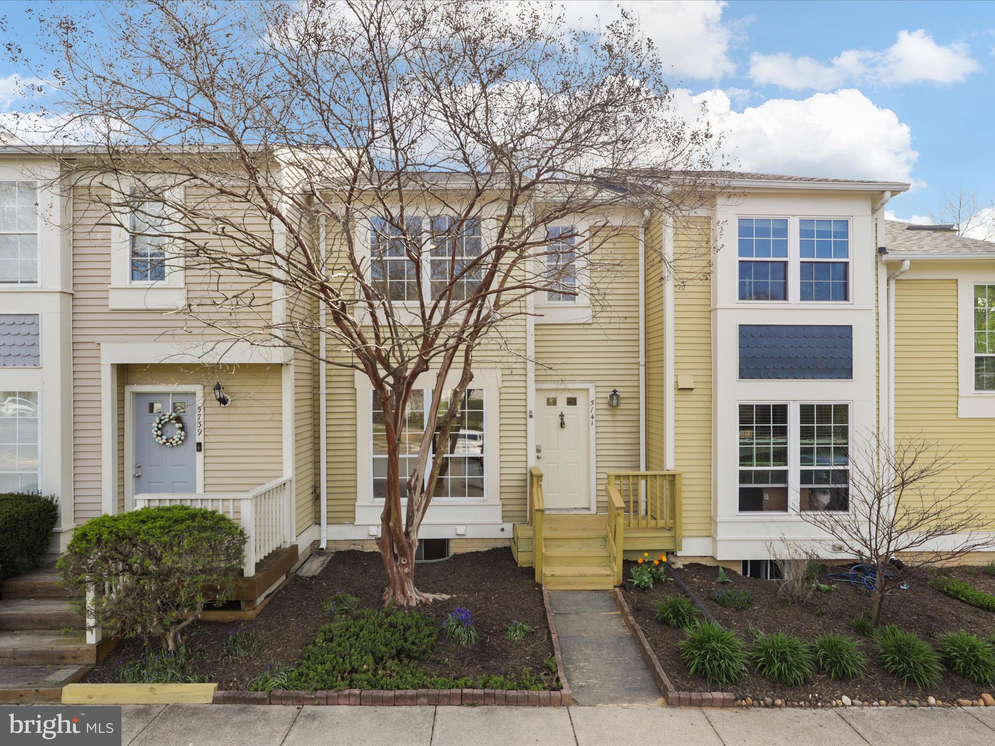 LOFTRIDGE - Residential Lease