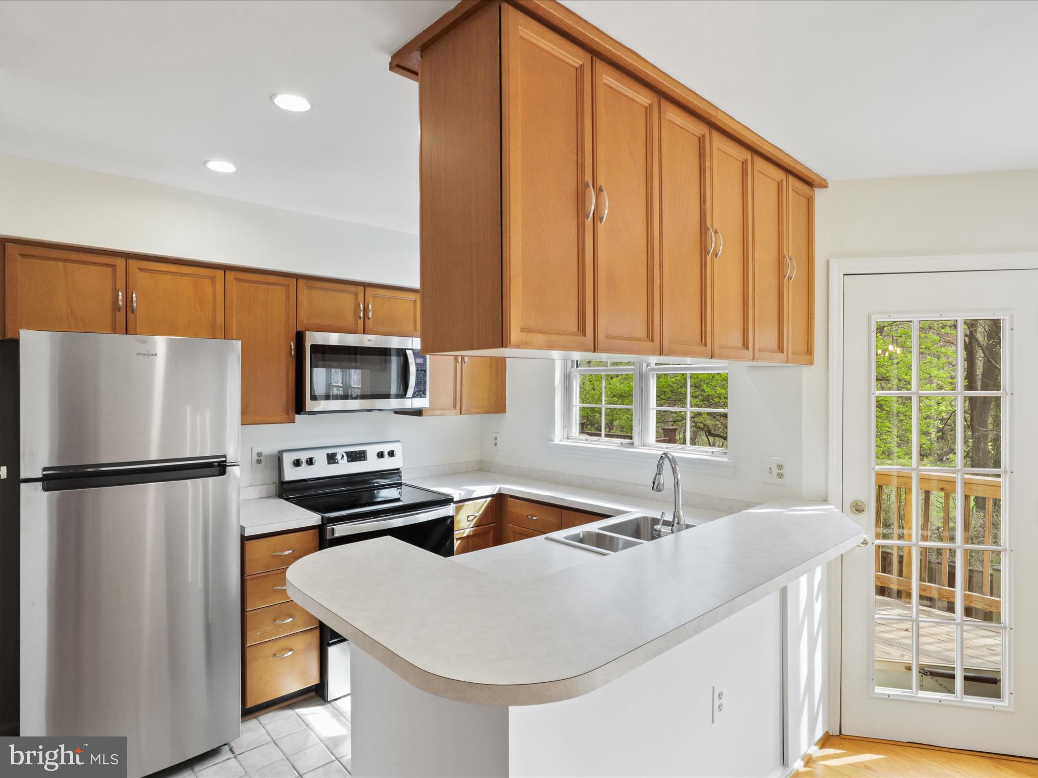 LOFTRIDGE - Residential Lease