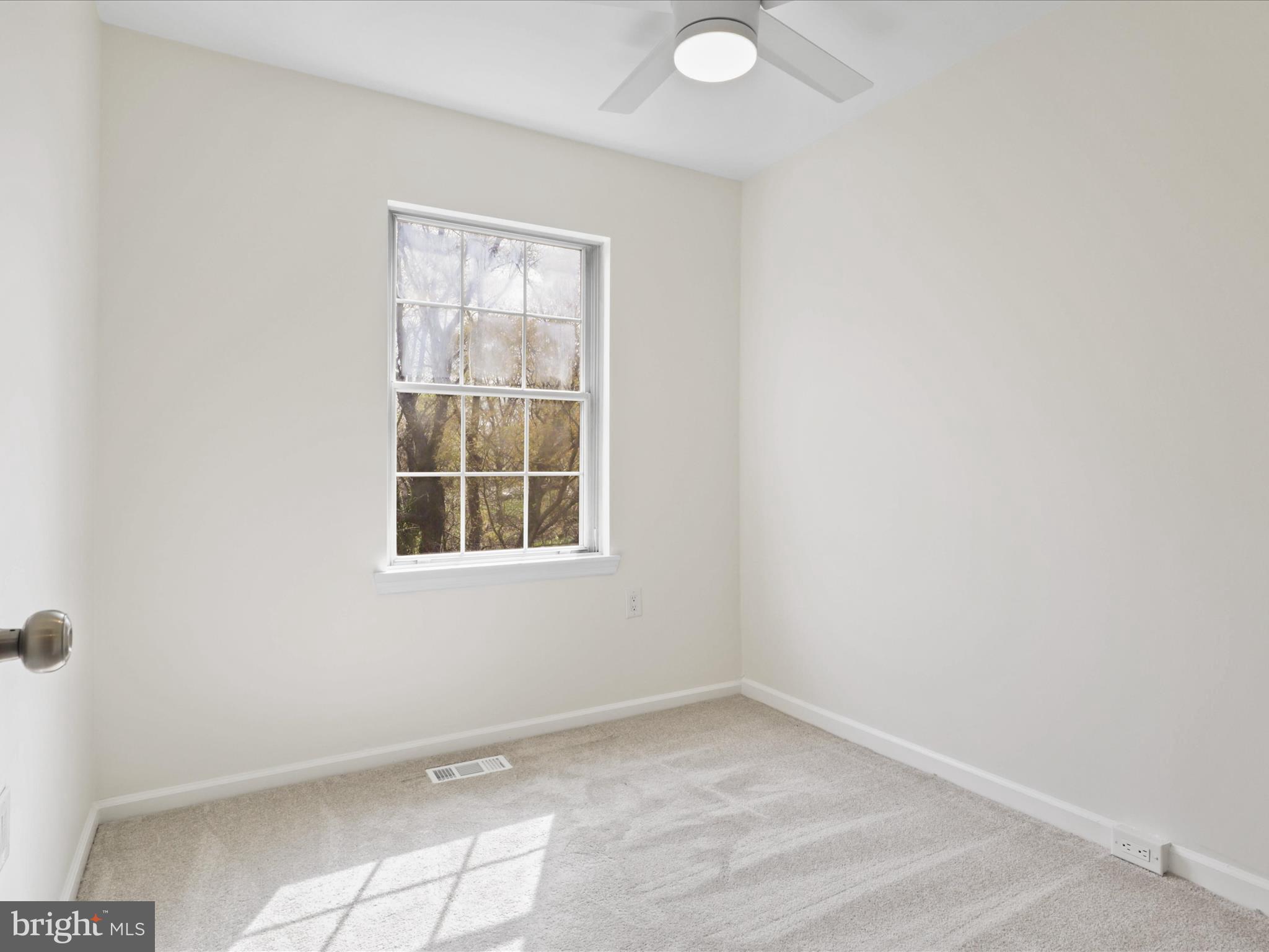 LOFTRIDGE - Residential Lease