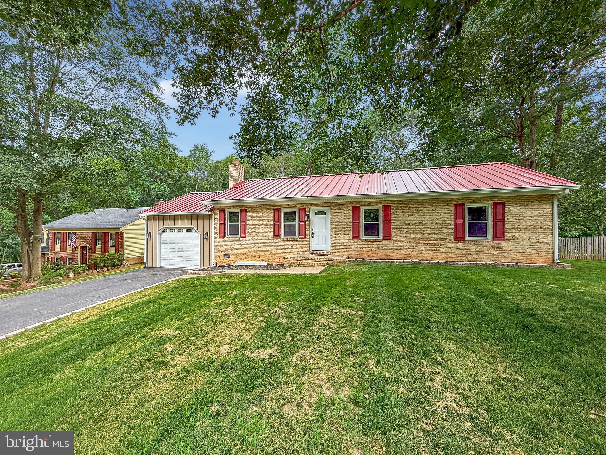 65 BOUNDARY DRIVE