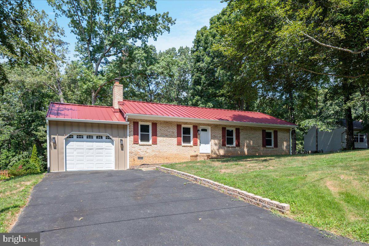 LAKE ARROWHEAD - Residential