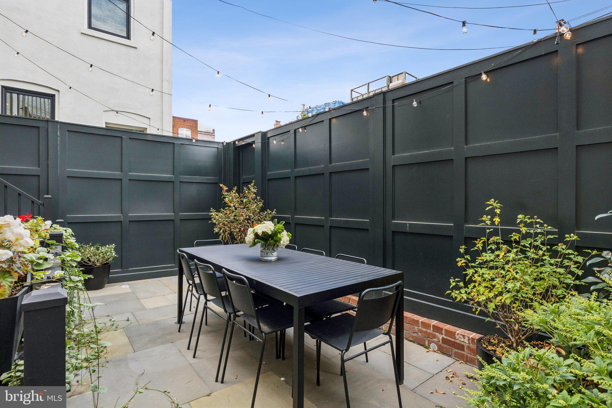DUPONT CIRCLE - Residential