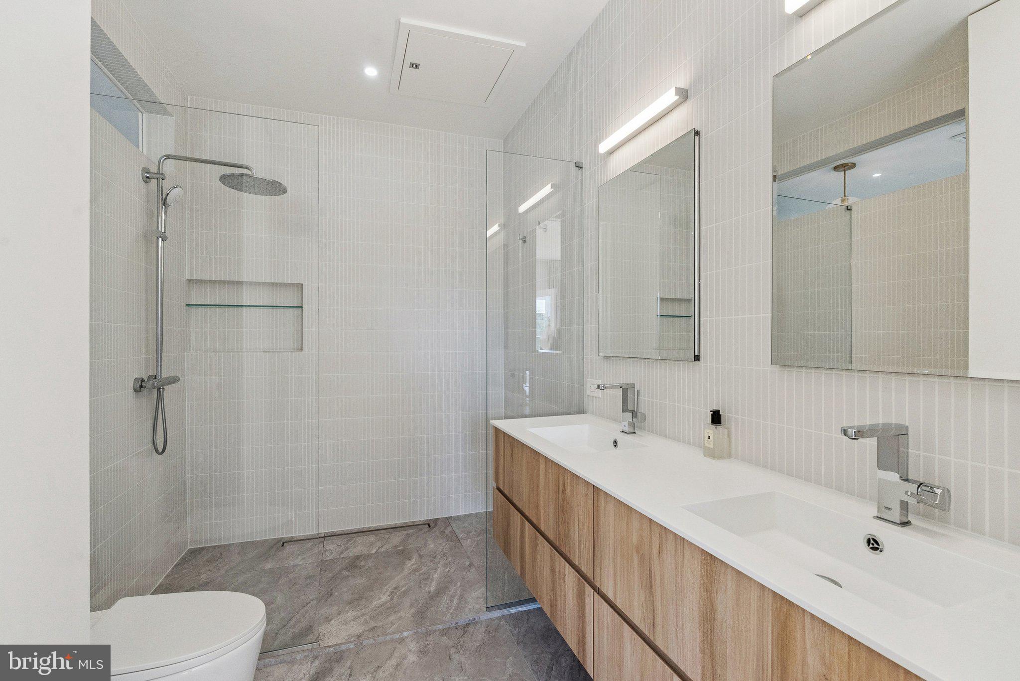 DUPONT CIRCLE - Residential