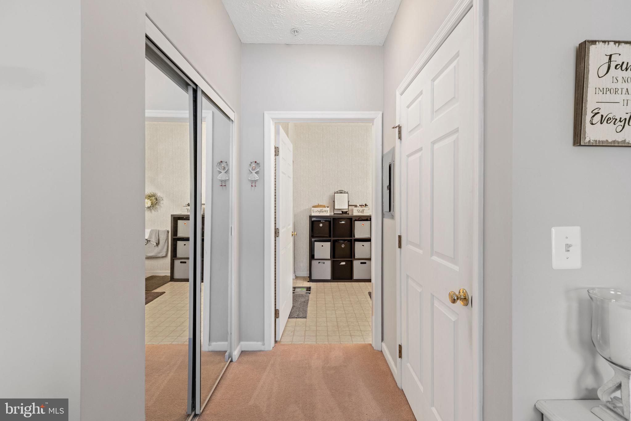 THE COURTYARDS AT POND - Residential