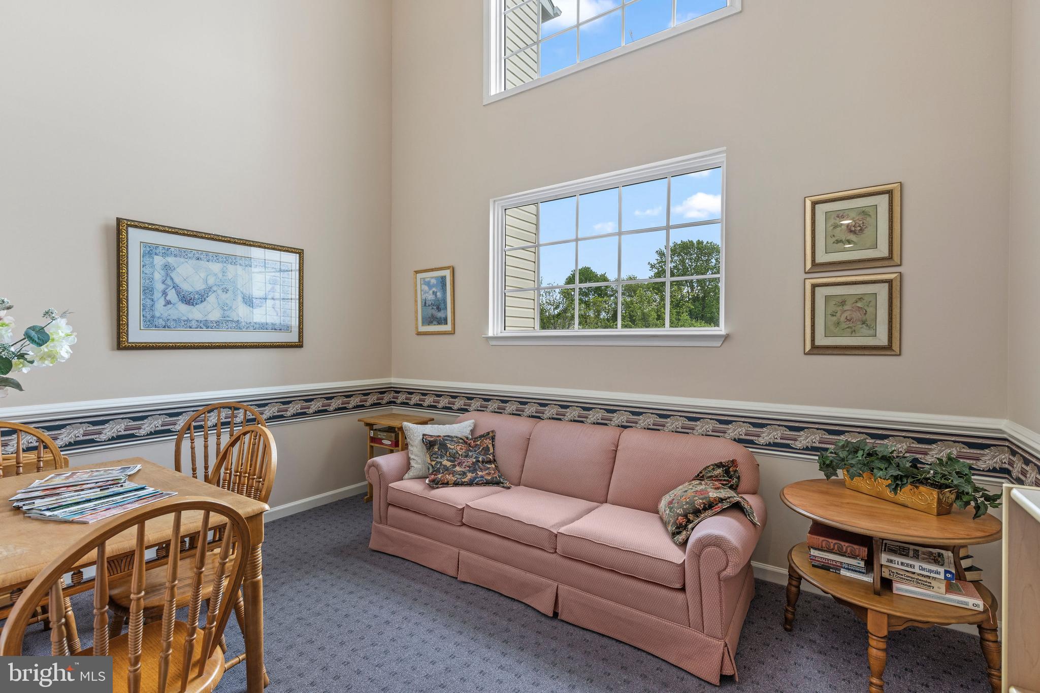 THE COURTYARDS AT POND - Residential