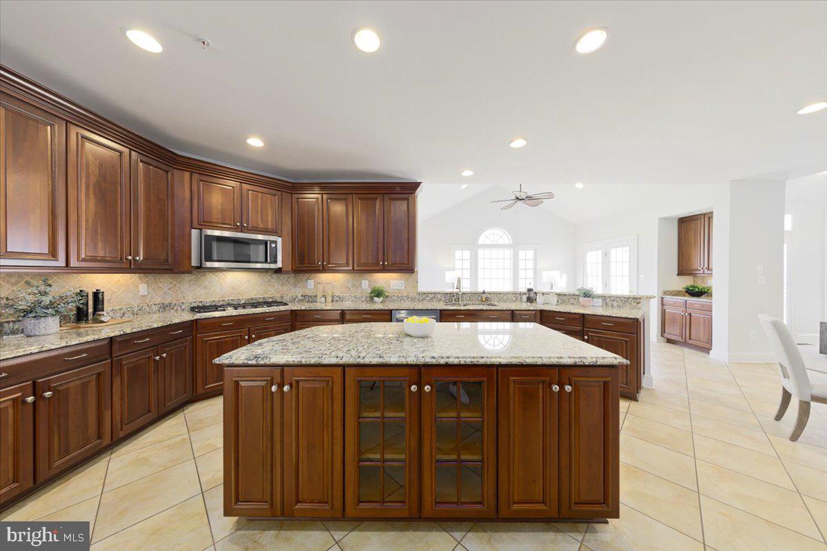 GREENBRIAR ESTATES - Residential