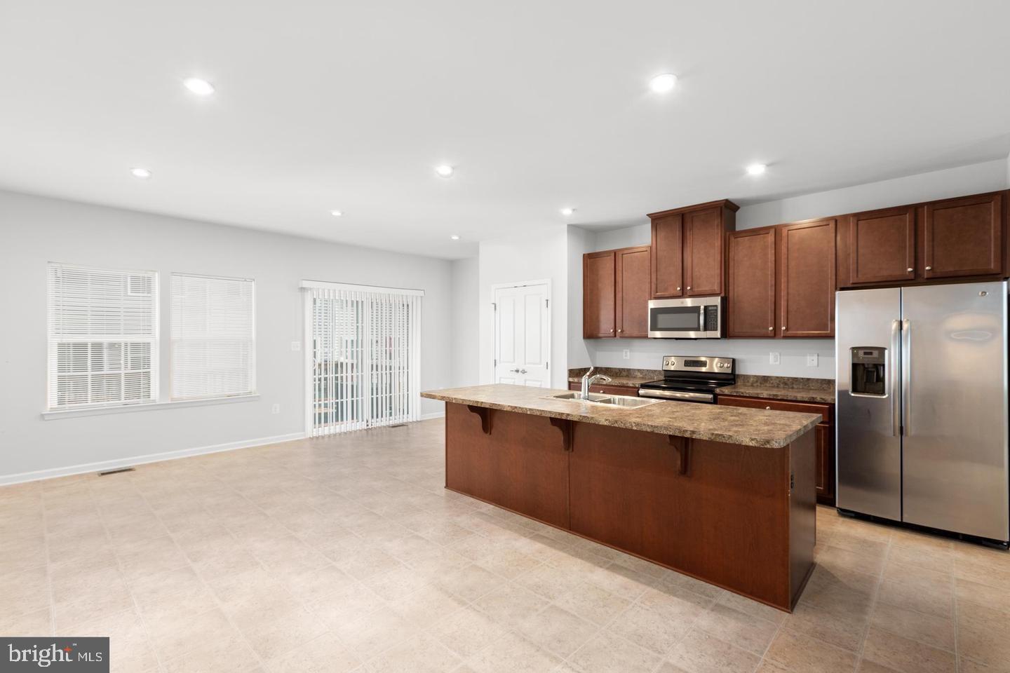 RAPPAHANNOCK LANDING - Residential Lease