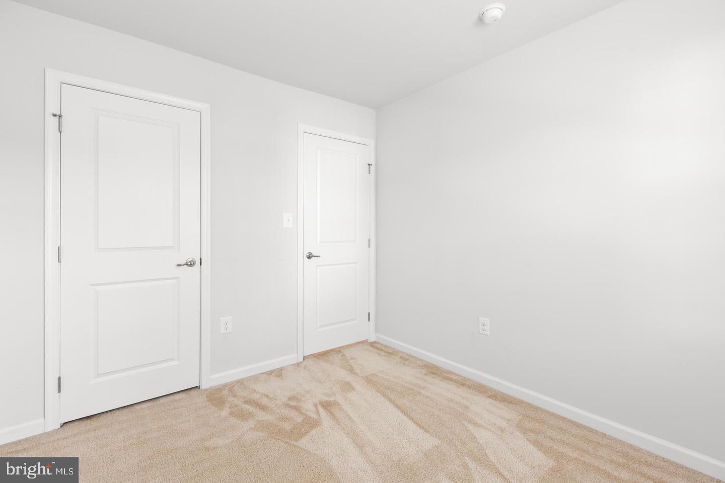 RAPPAHANNOCK LANDING - Residential Lease